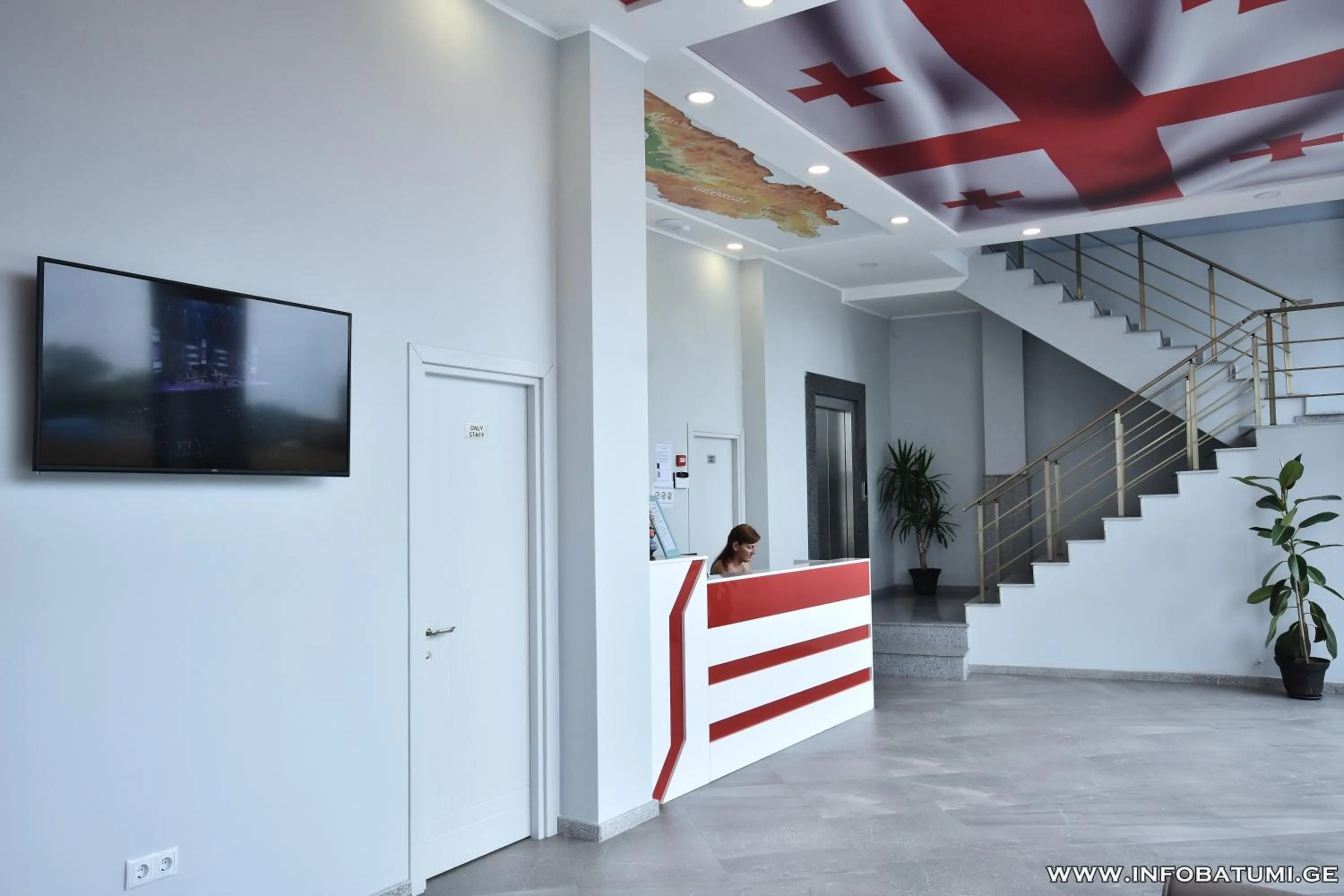 Staff in Hotel Royal Georgia