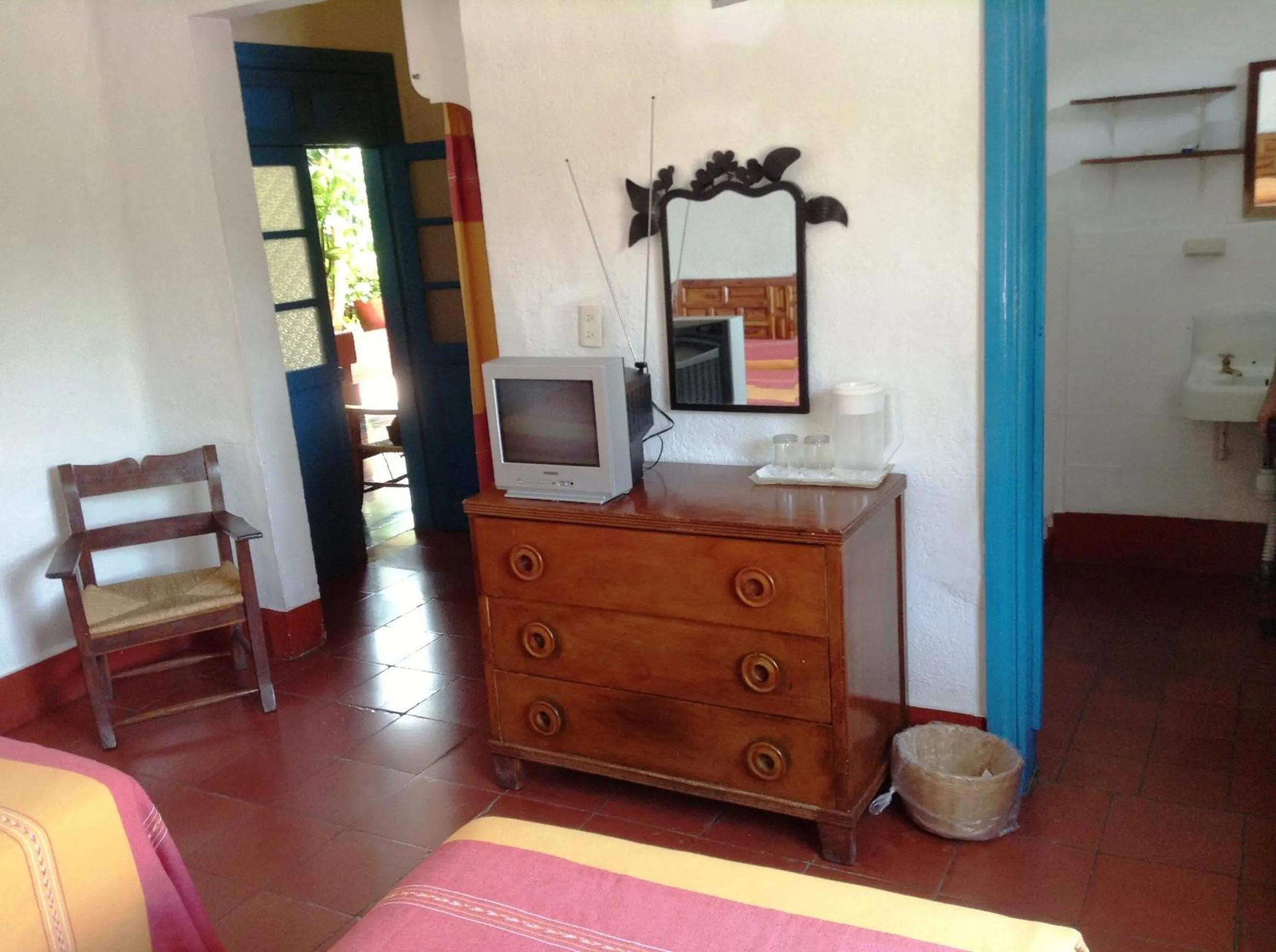 TV and multimedia, Bed in Hotel Santa Prisca