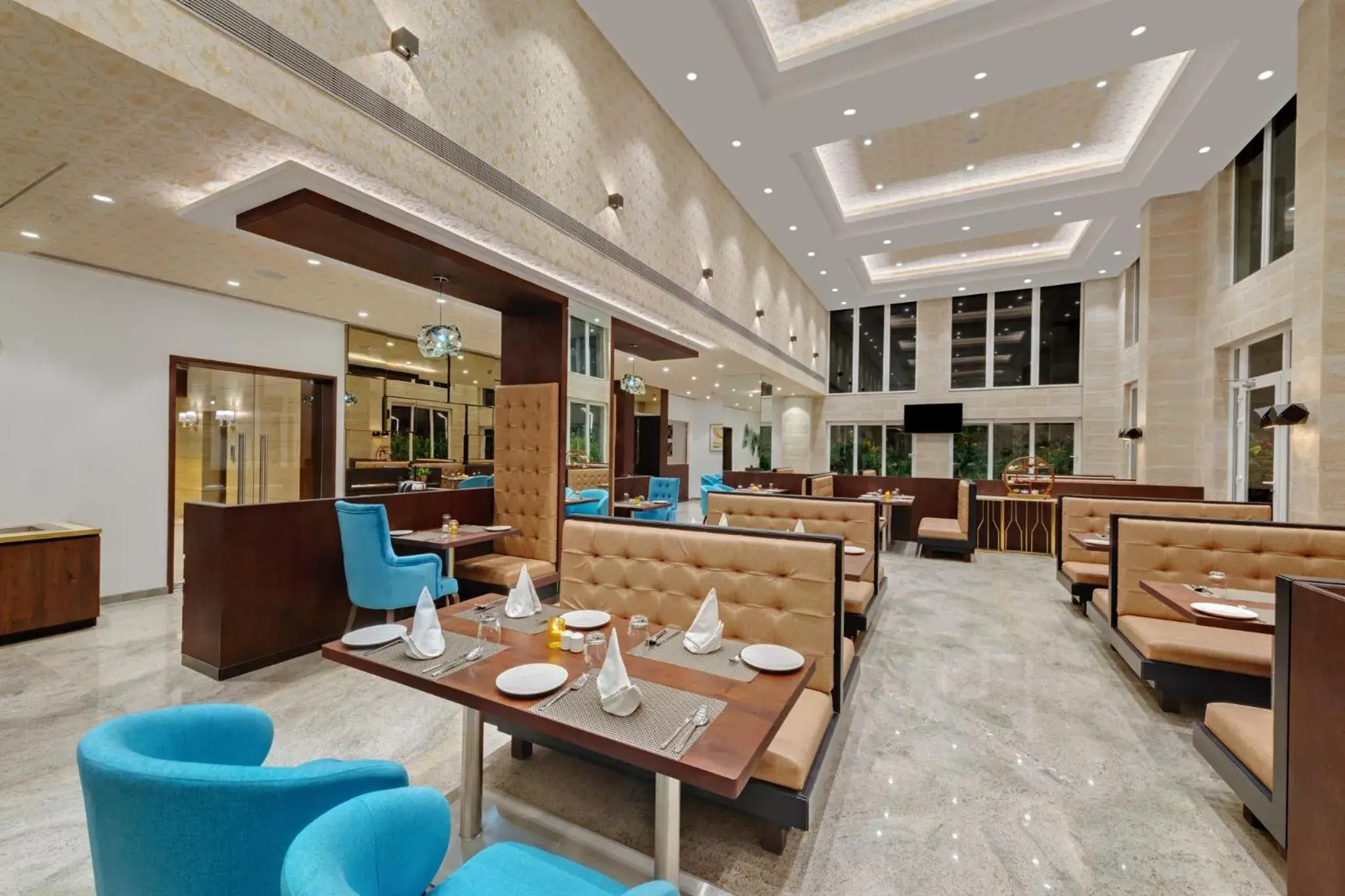 Restaurant/places to eat in The Fern Residency, Satara Maharashtra Restaurant/places to eat in The Fern Residency, Satara Maharashtra