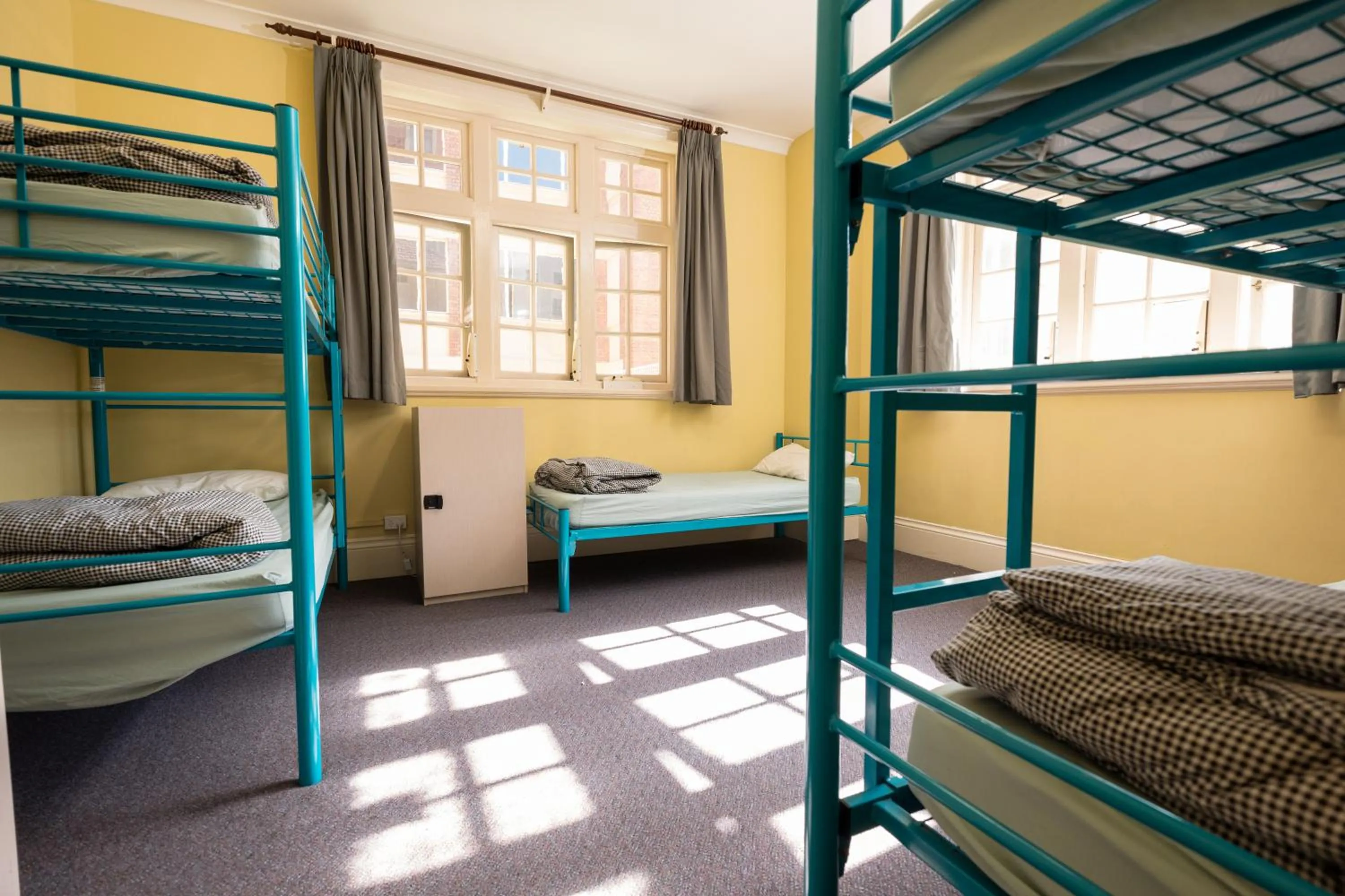 Bedroom, Bed in YHA Newcastle Beach