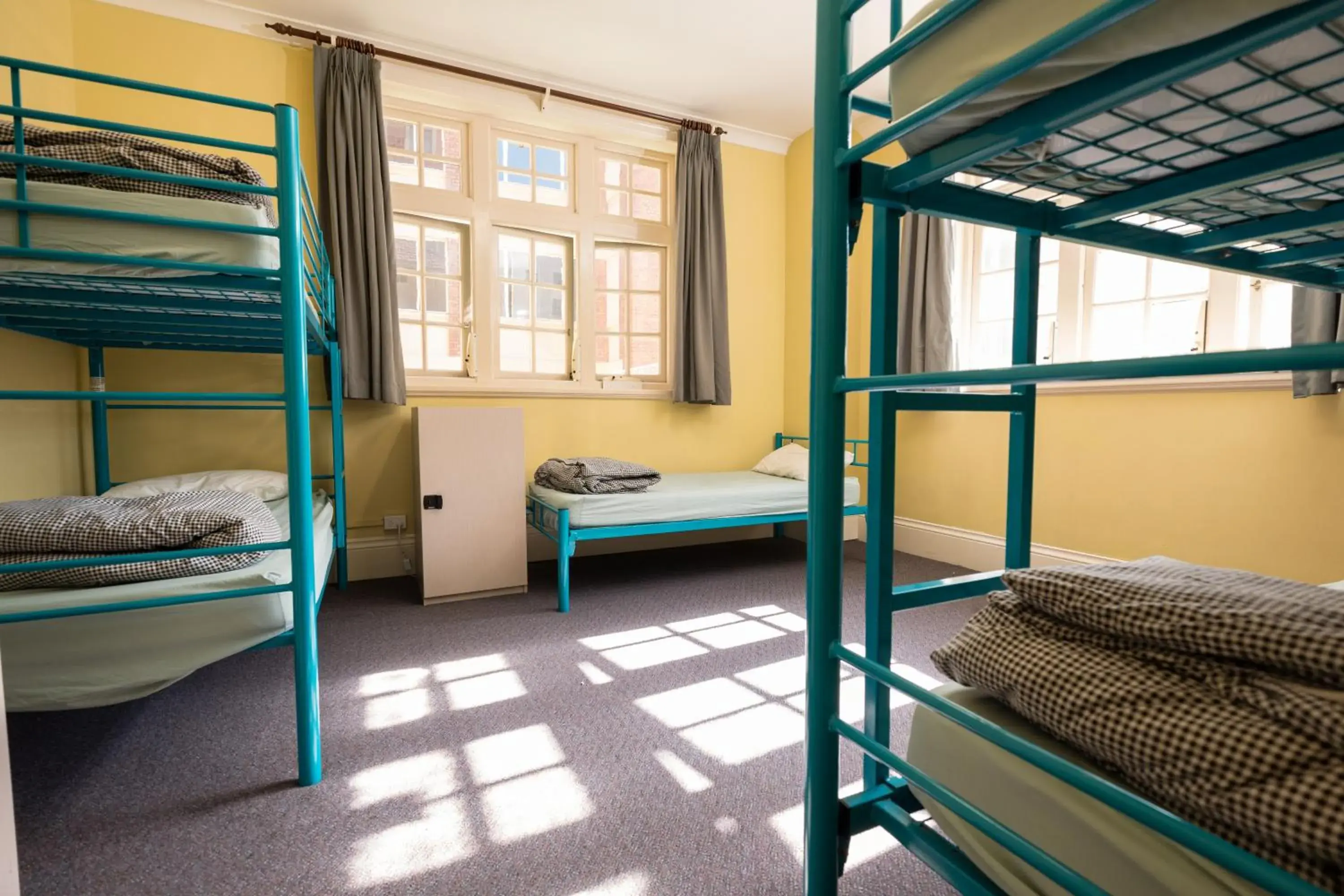 Bedroom, Bed in YHA Newcastle Beach Bedroom, Bed in YHA Newcastle Beach