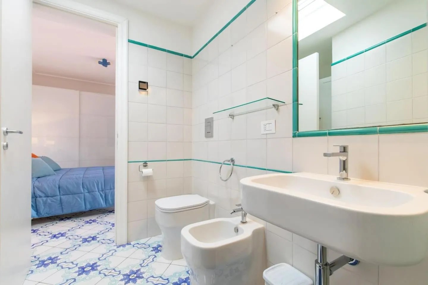 Bathroom in La Gioiella Capri