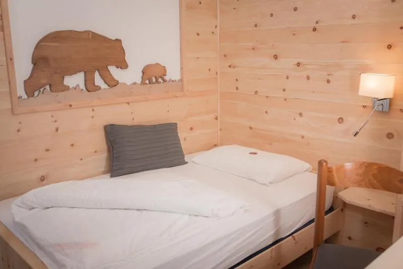 Bedroom, Bed in Garni Le Prealpi