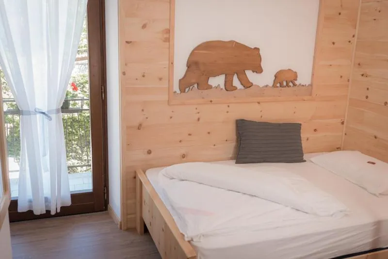 Bedroom, Bed in Garni Le Prealpi
