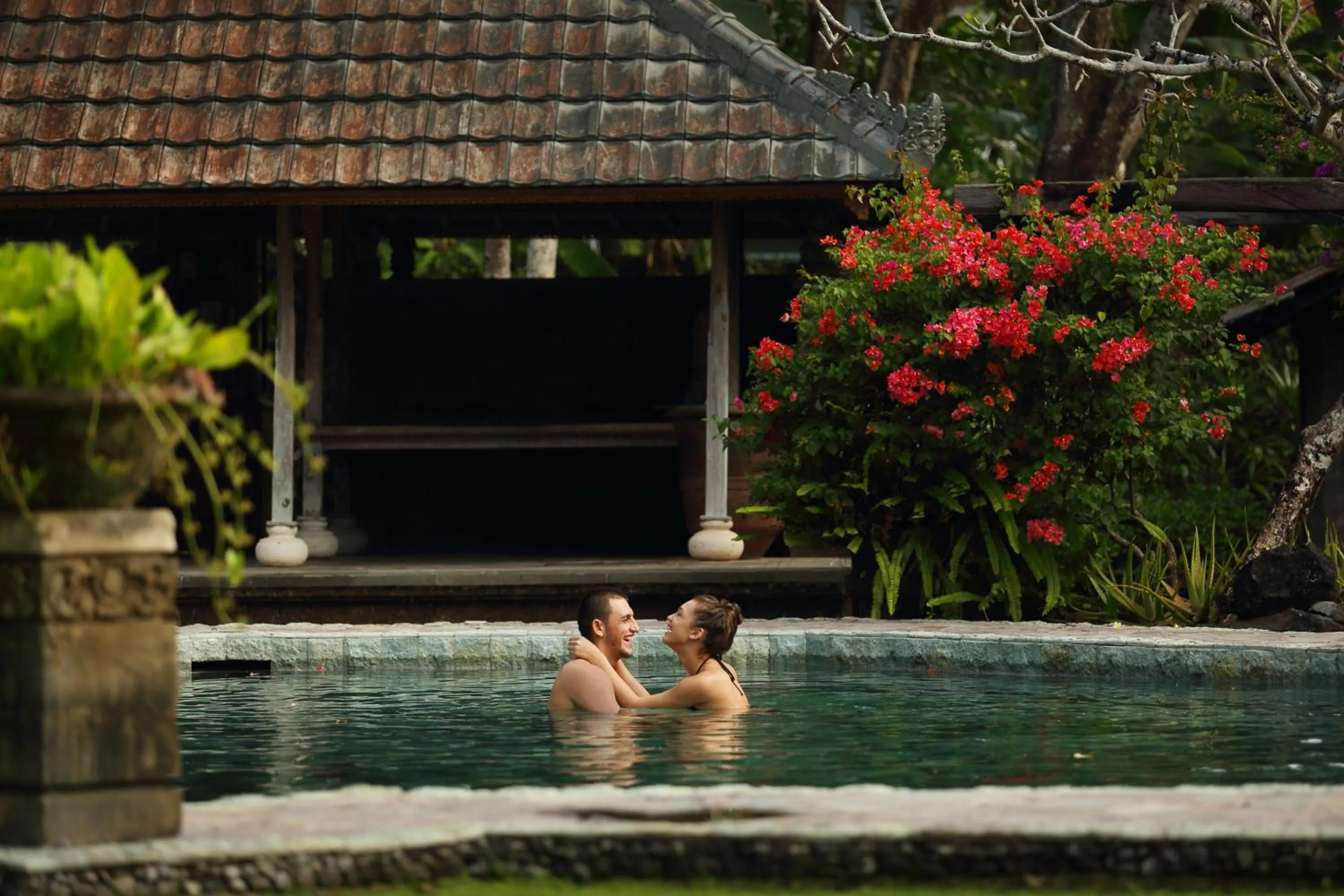 Swimming pool in Alindra Villas & Spa