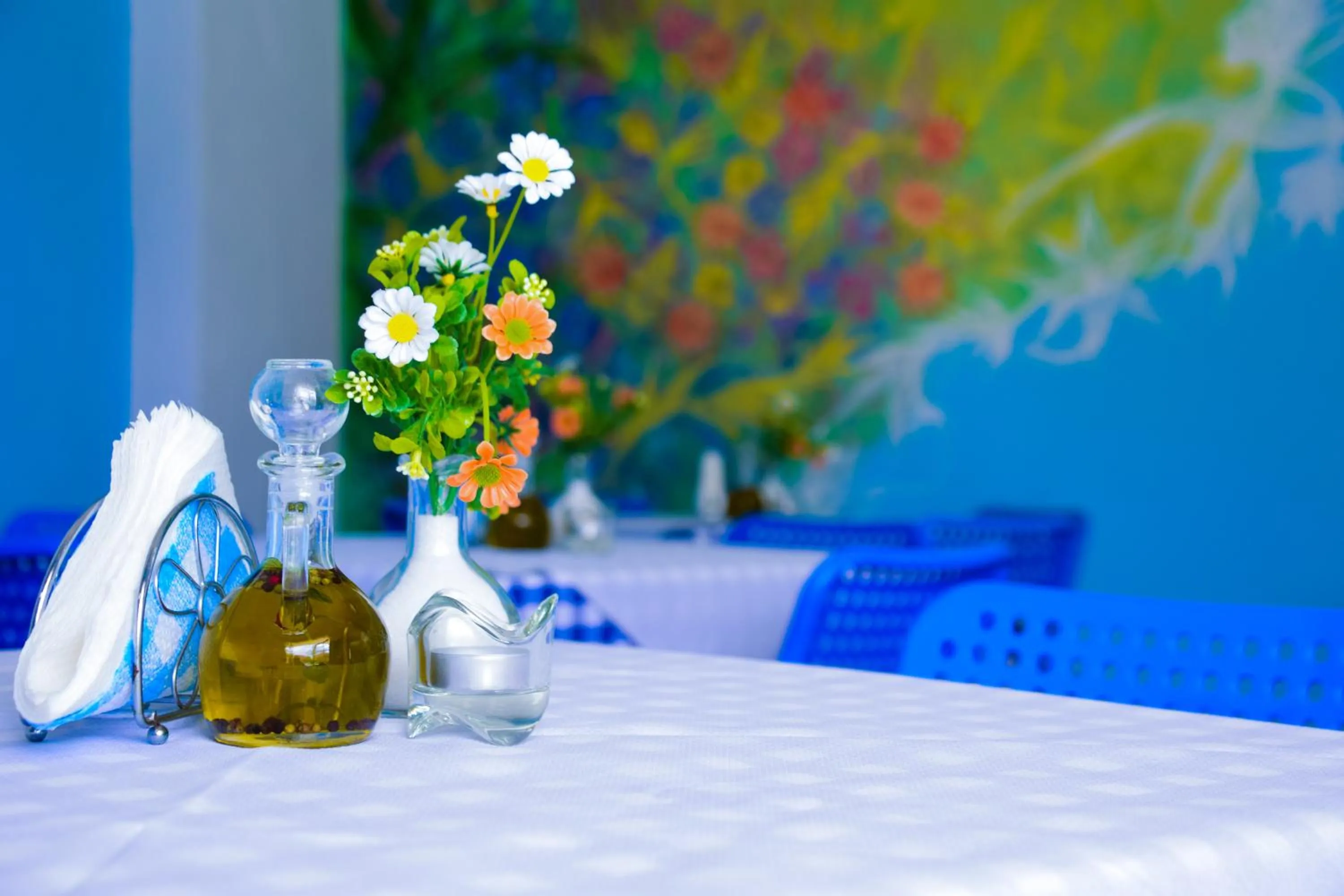 Restaurant/places to eat in Villa Valia