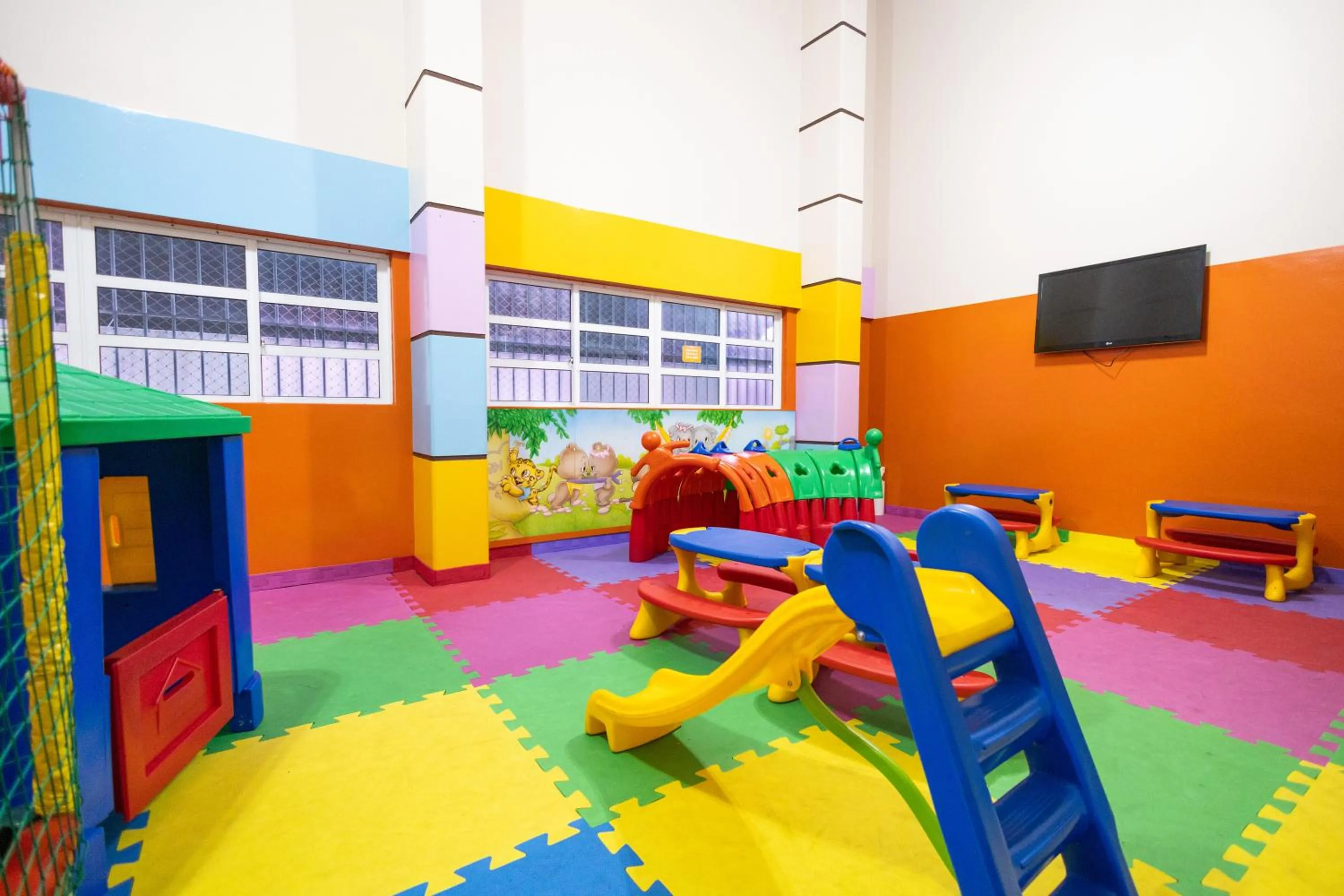 DIROMA EXCLUSIVE - BVTUR