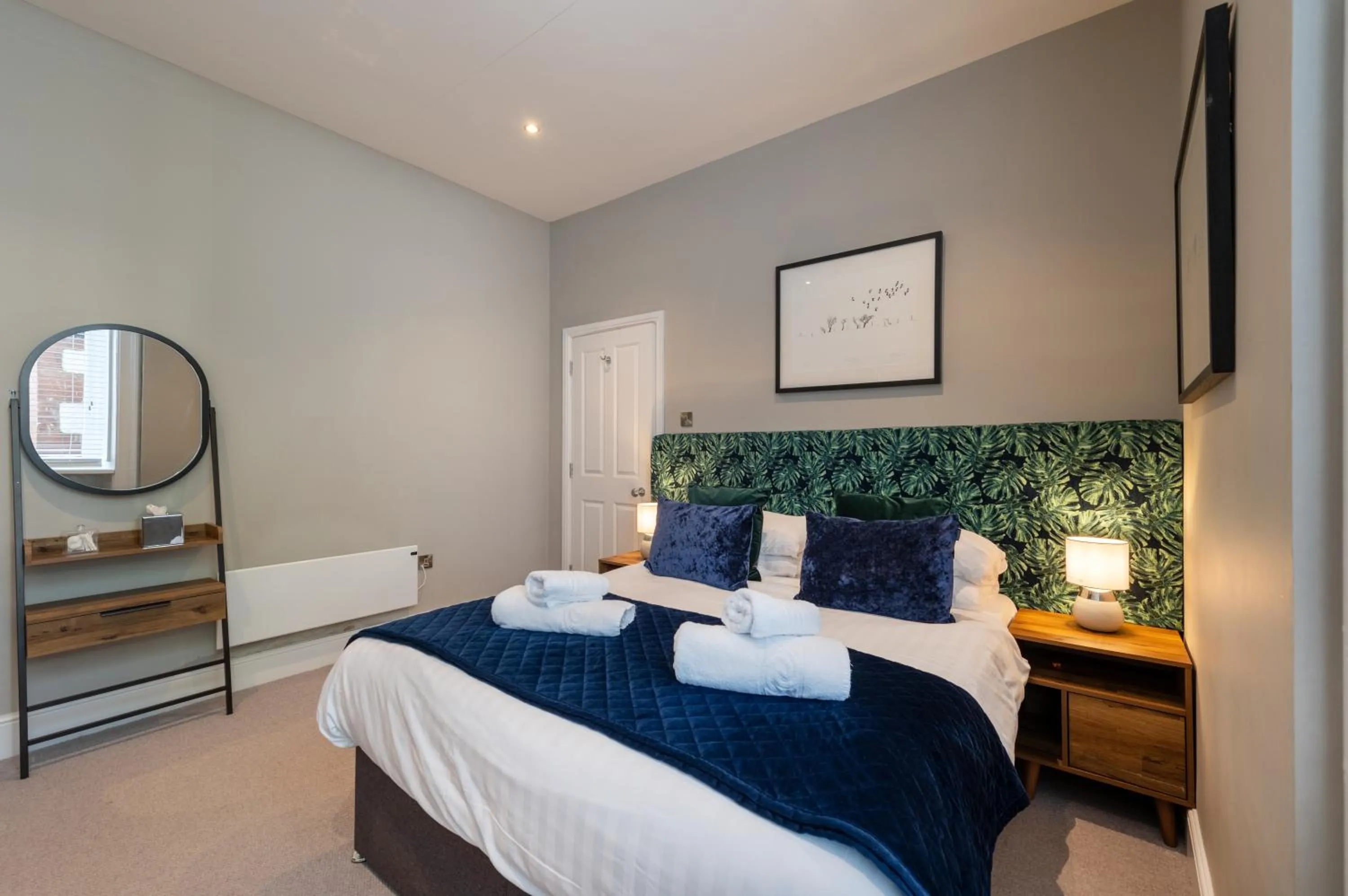 Bed in Crown and Cushion Appleby