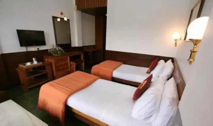 Photo of the whole room in Hotel Centre Point Photo of the whole room in Hotel Centre Point