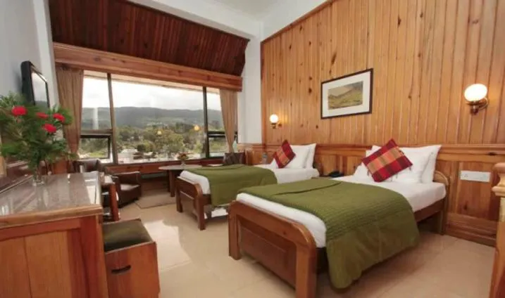 Photo of the whole room in Hotel Centre Point