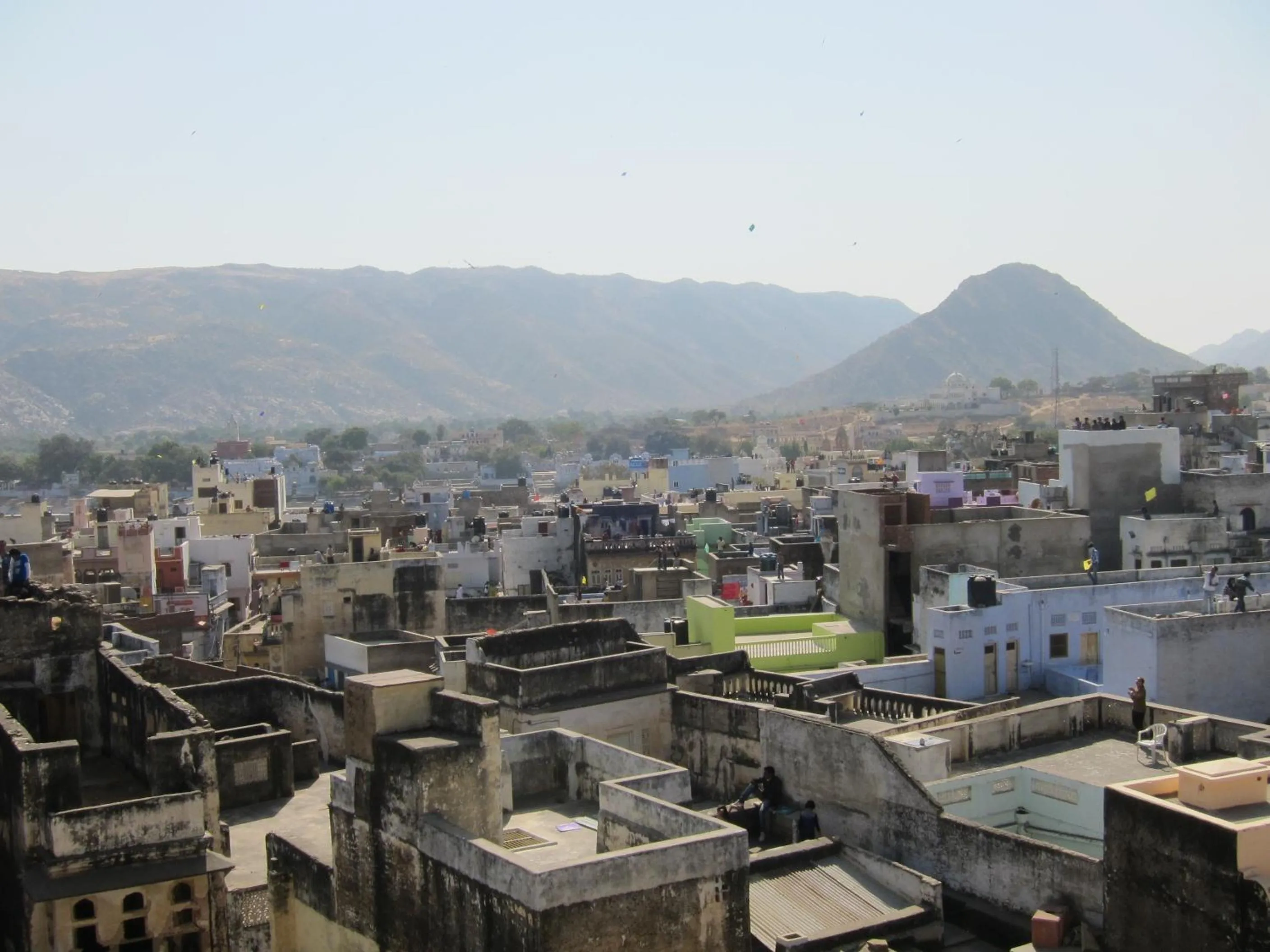 Day in Hotel Everest