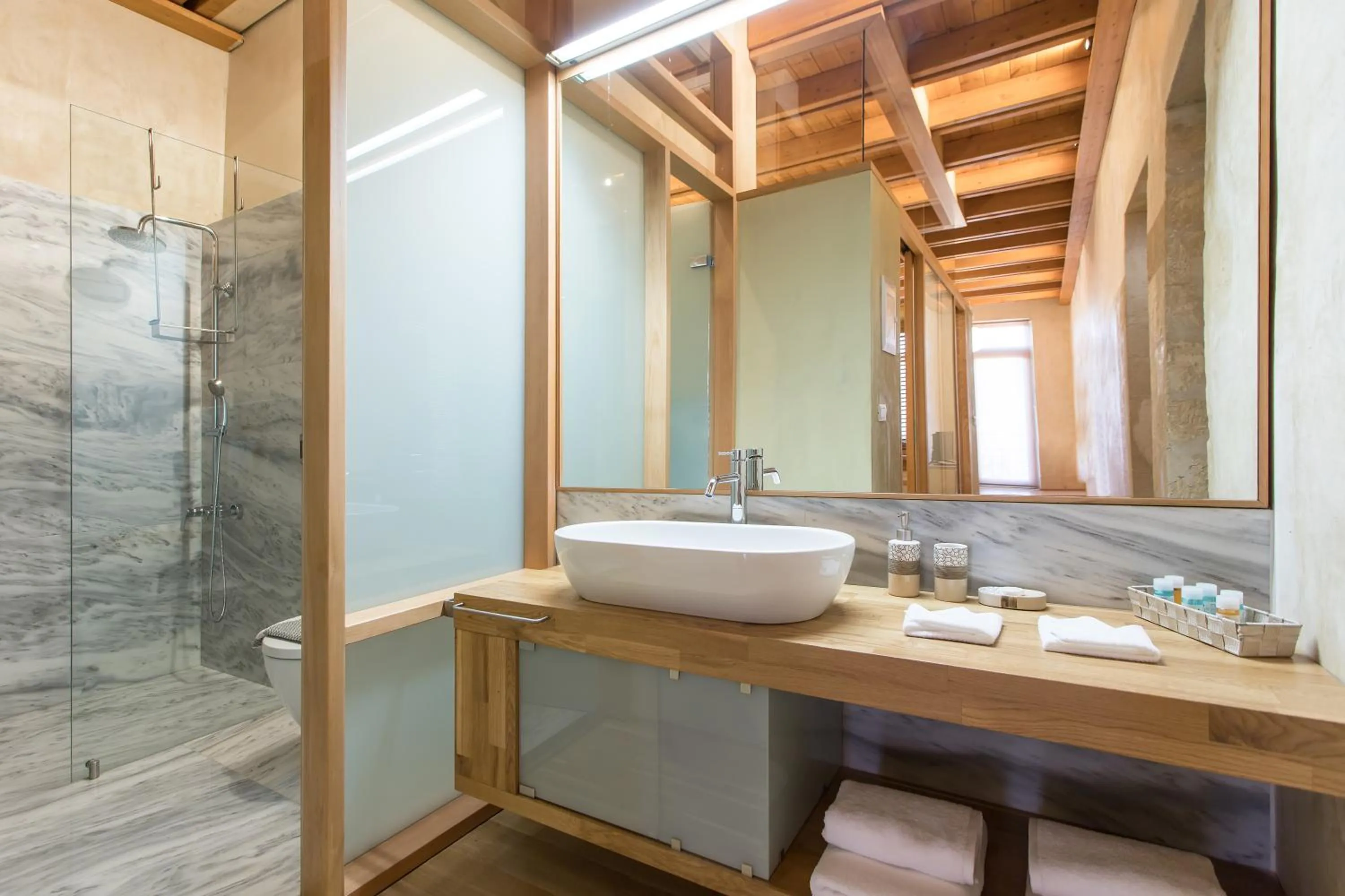 Shower in Polixeny's Suites