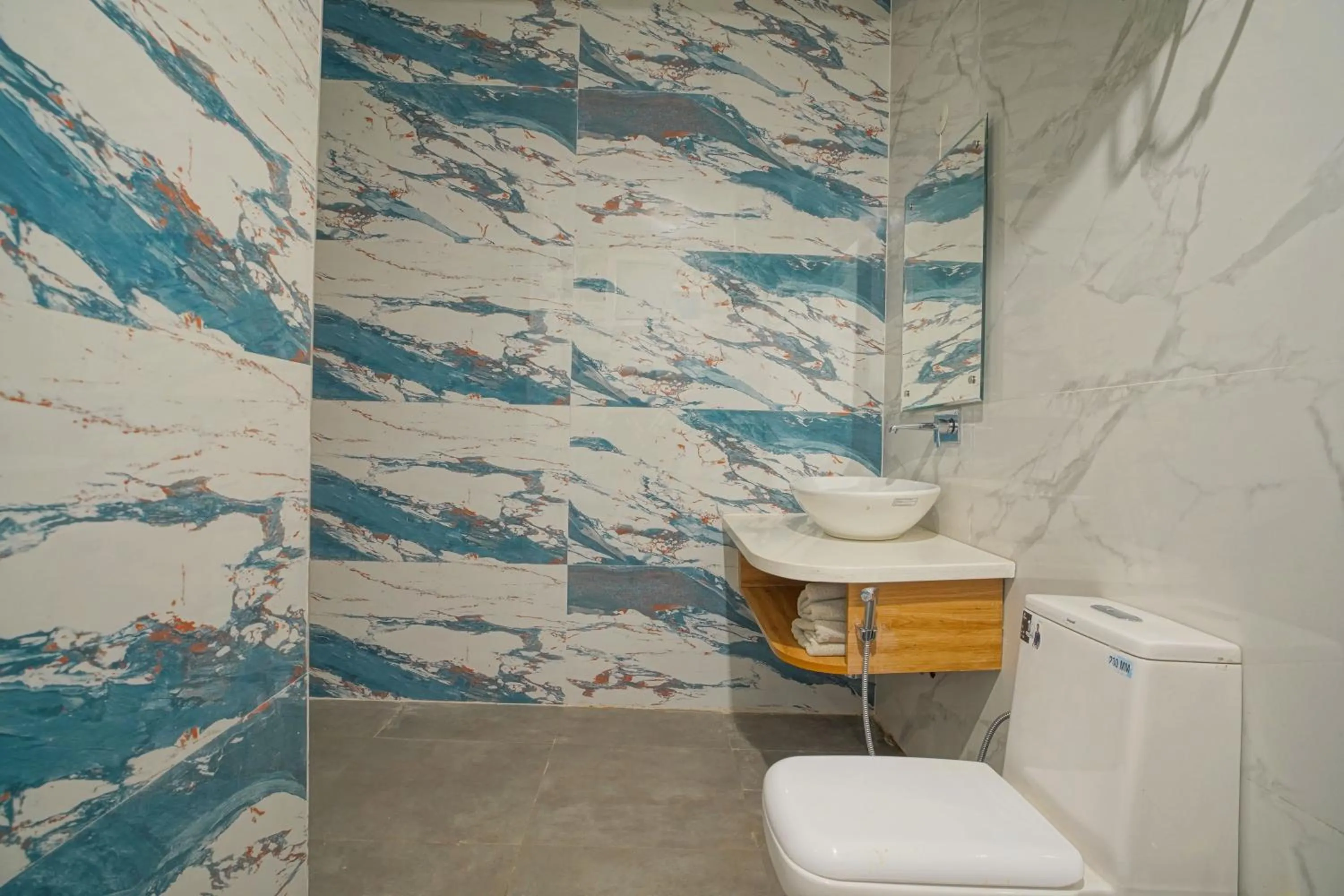 Toilet in Swiss Cottage and Spa by Salvus