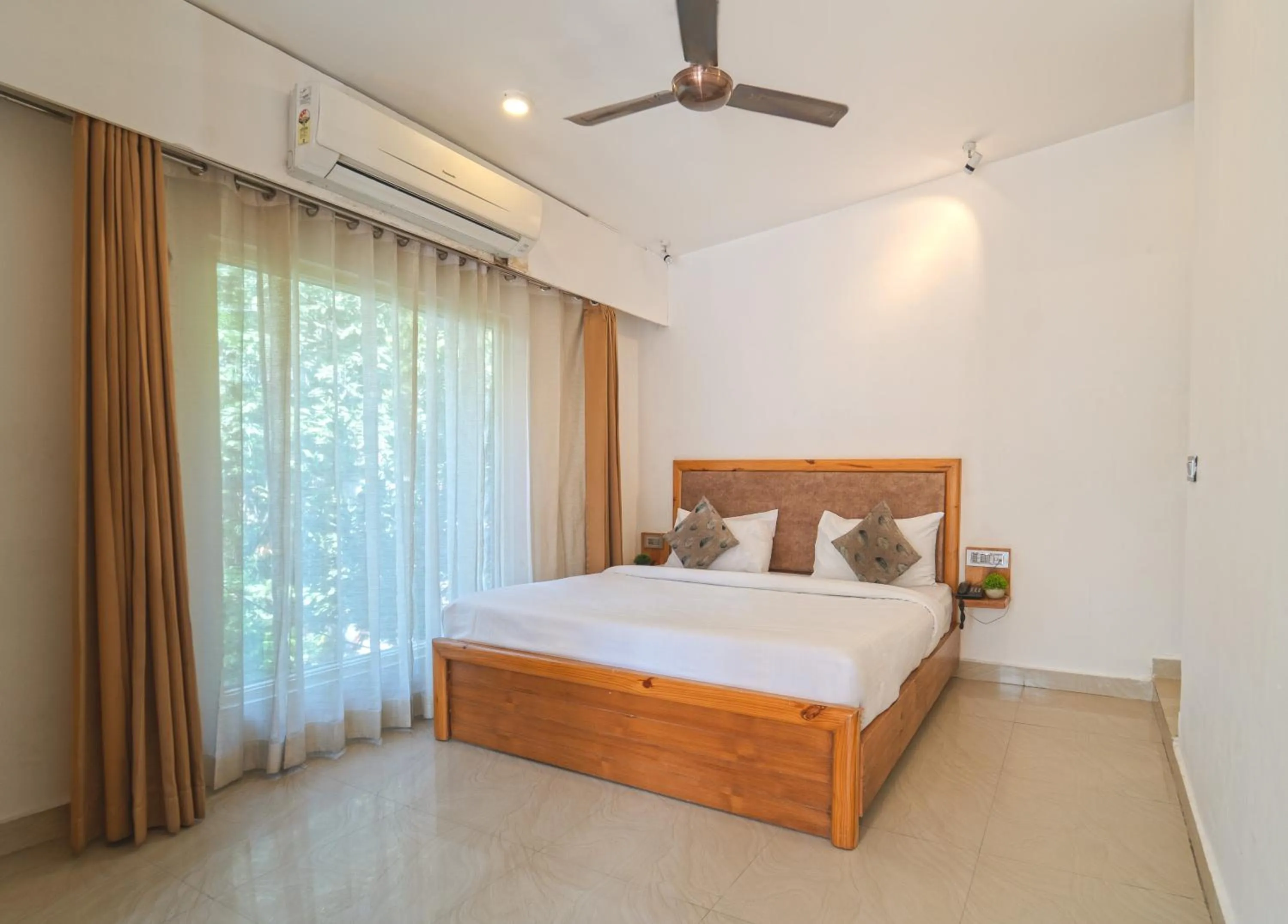 Bed in Swiss Cottage and Spa by Salvus