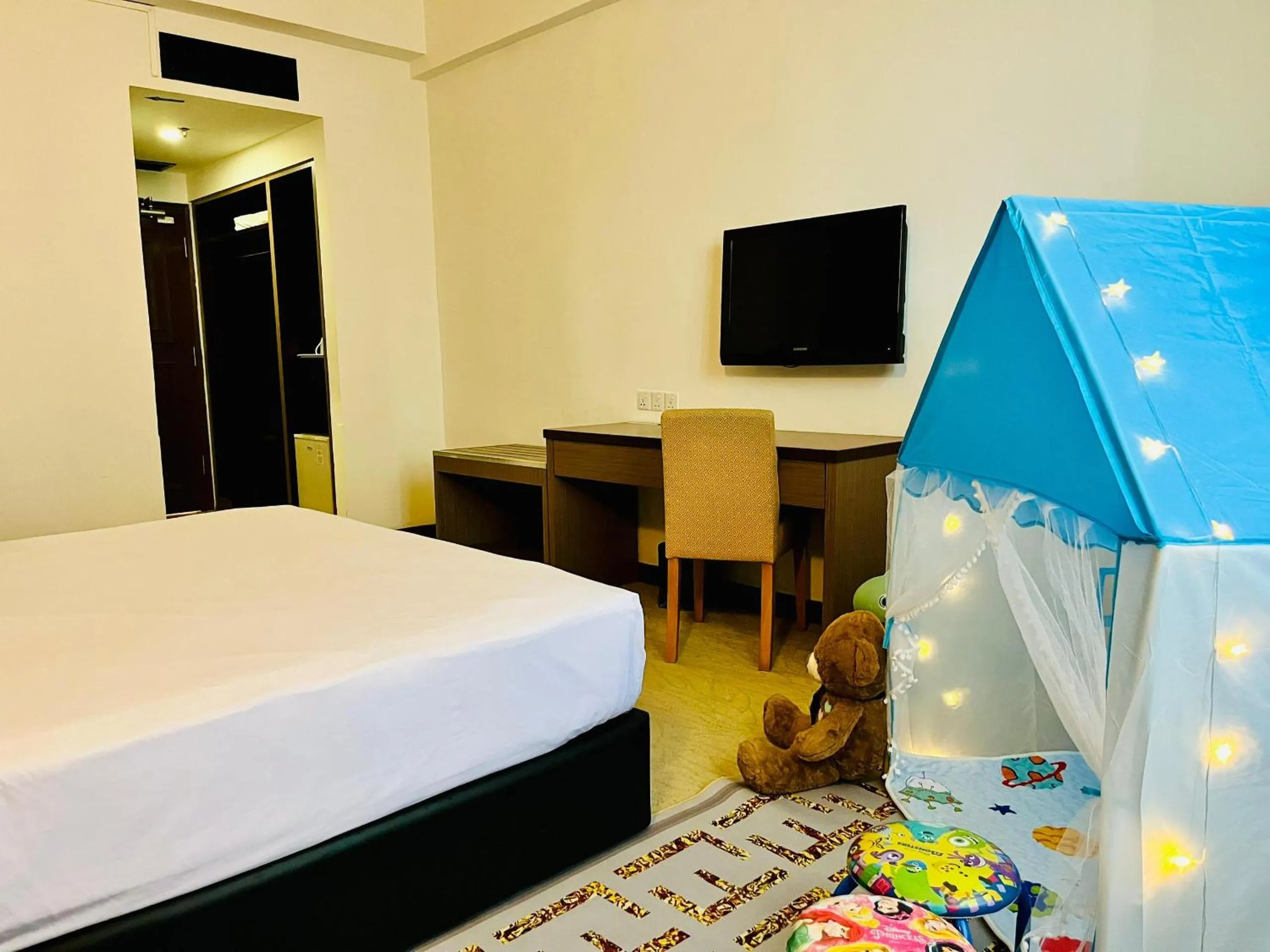 Bedroom, Bed in Hotel Sentral Melaka @ City Centre