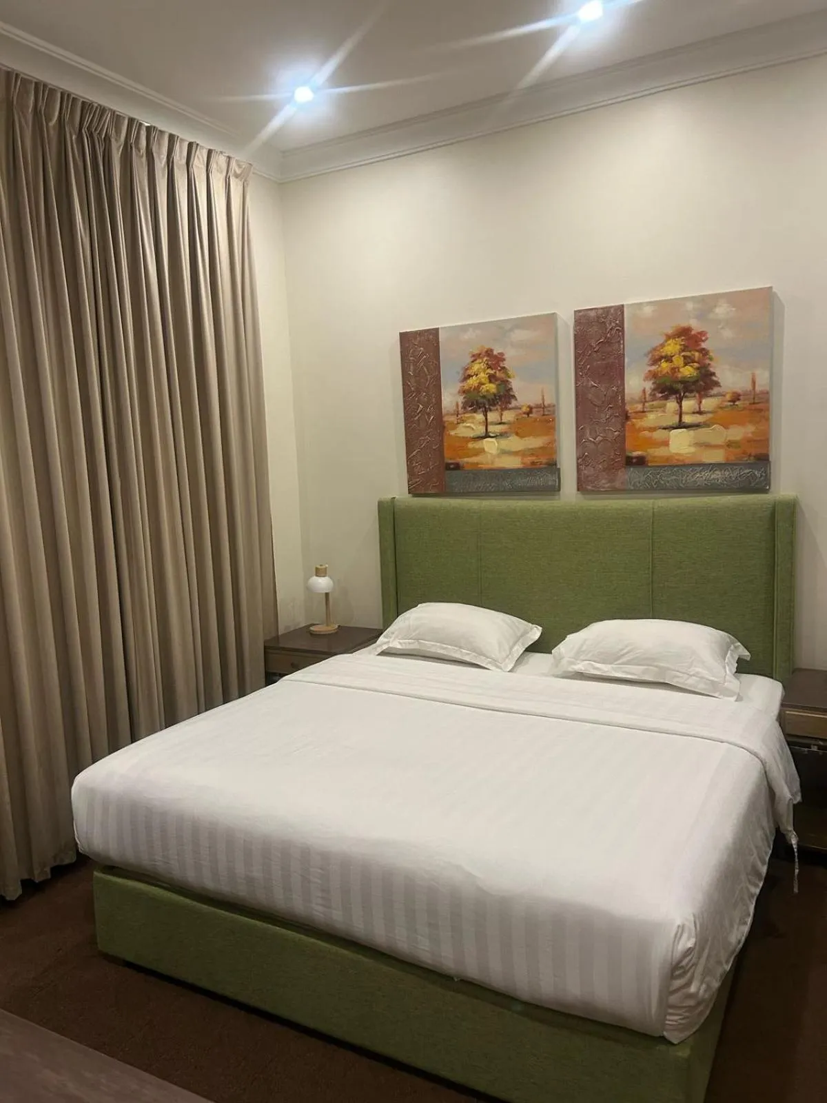 Bed in Aseel Hotel Apartment