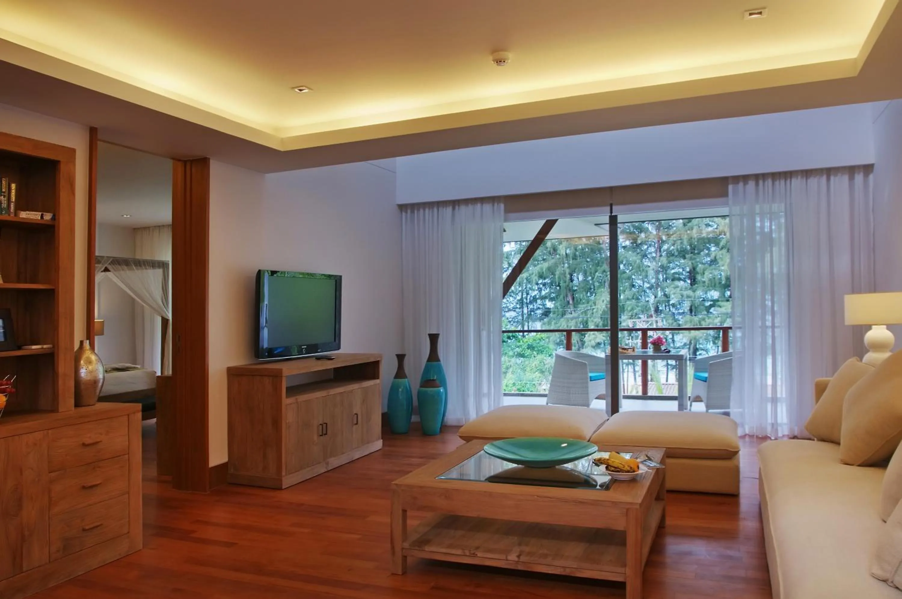 Living room in Pearl of Naithon