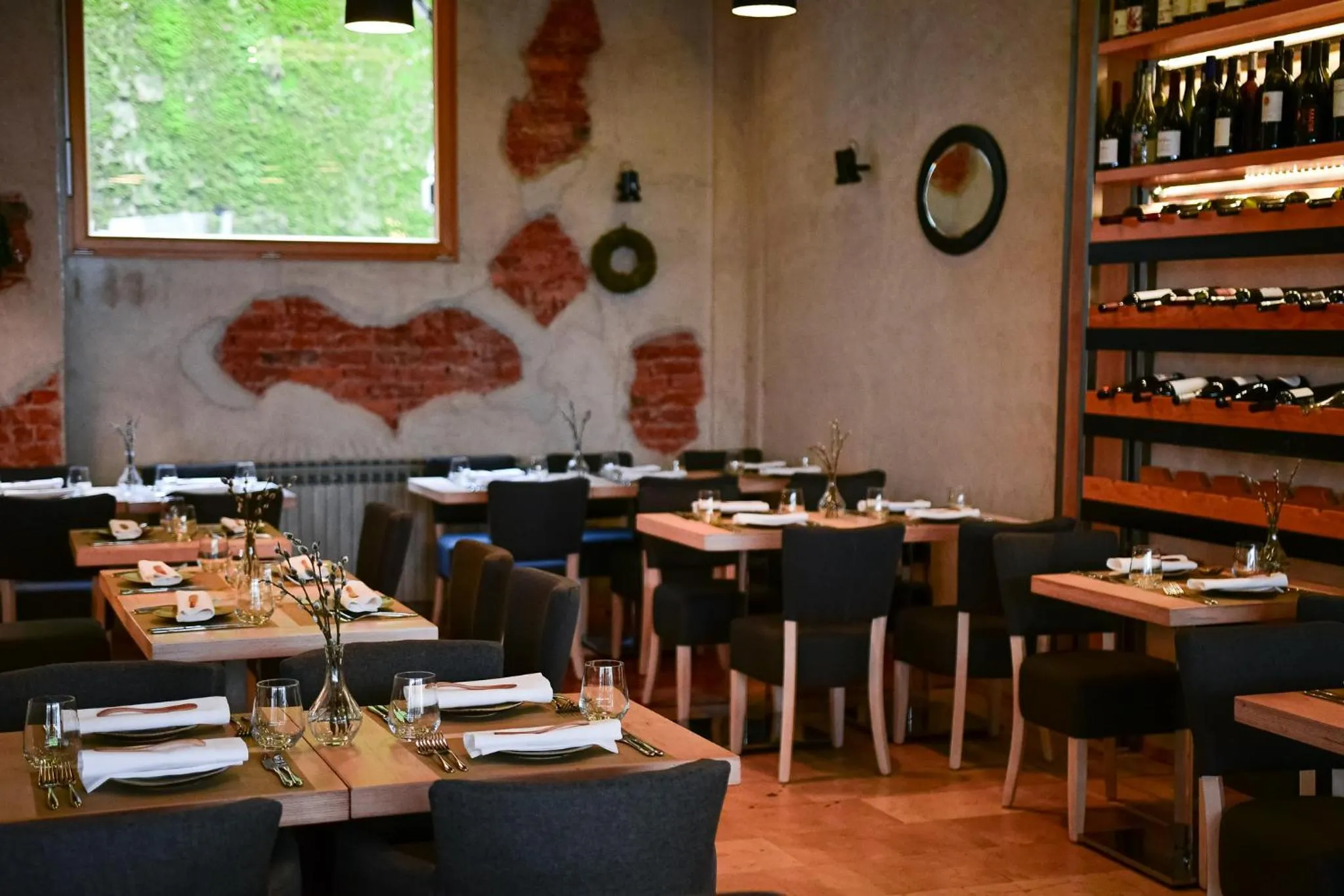 Restaurant/places to eat in Pod Zidom Rooms