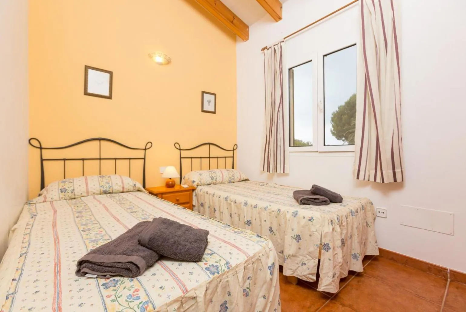 Other, Bed in Villa La Luna