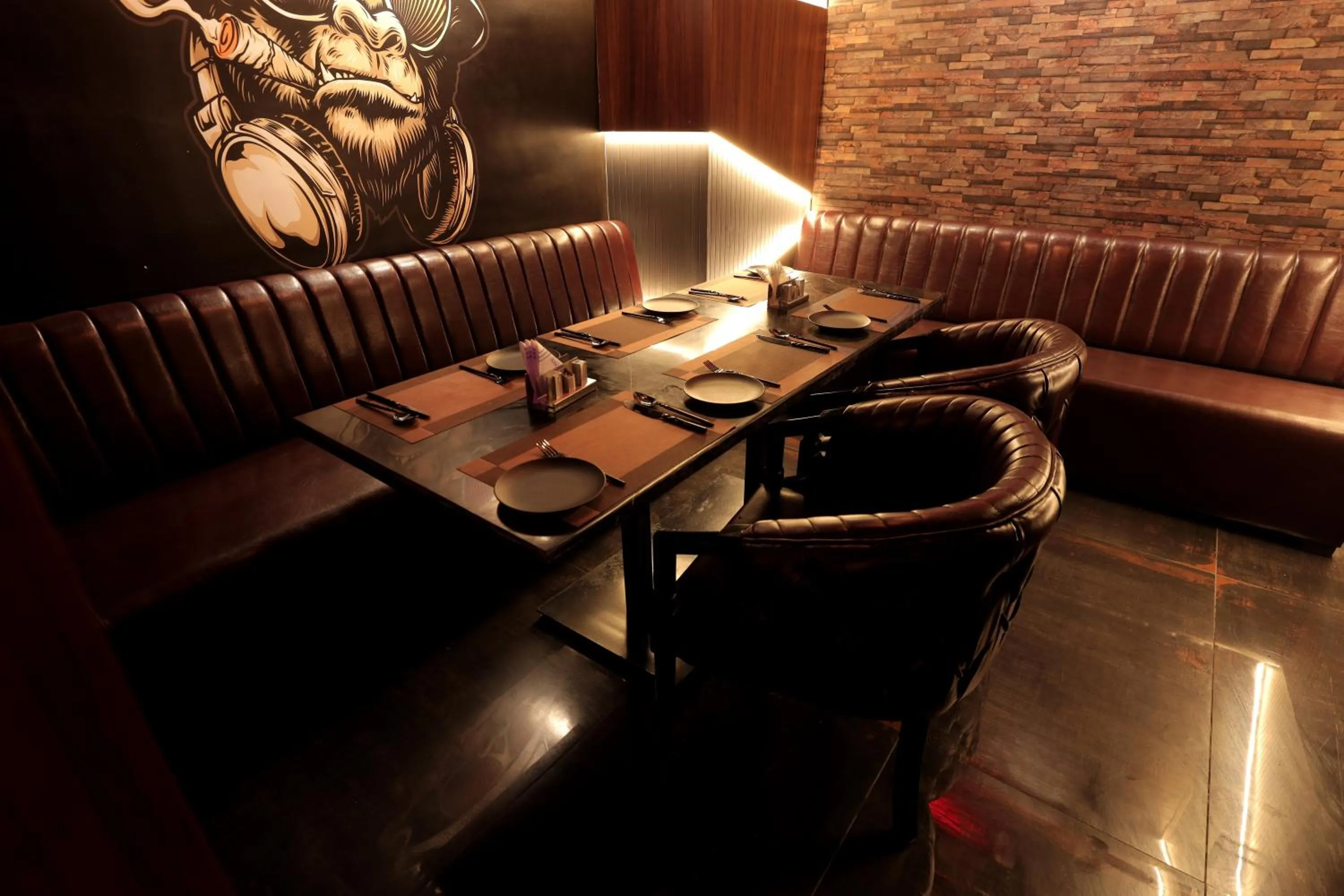 Lounge or bar in Hotel Harmony Inn