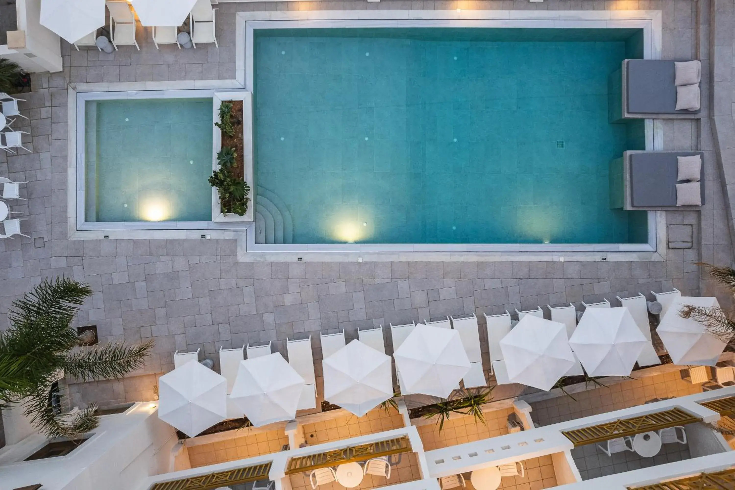 Swimming pool in Aristea Hotel Swimming pool in Aristea Hotel