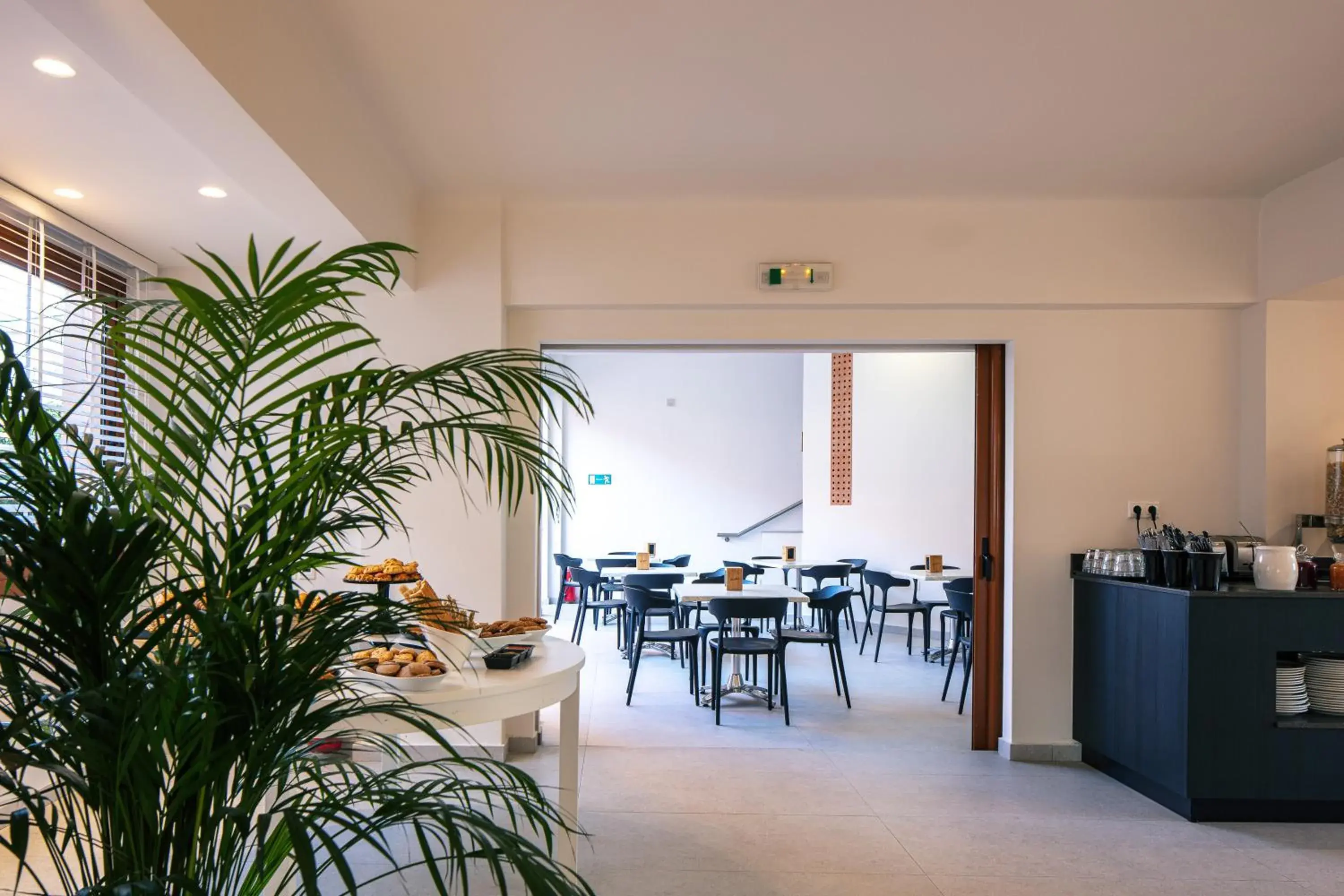 Restaurant/places to eat in Aristea Hotel Restaurant/places to eat in Aristea Hotel