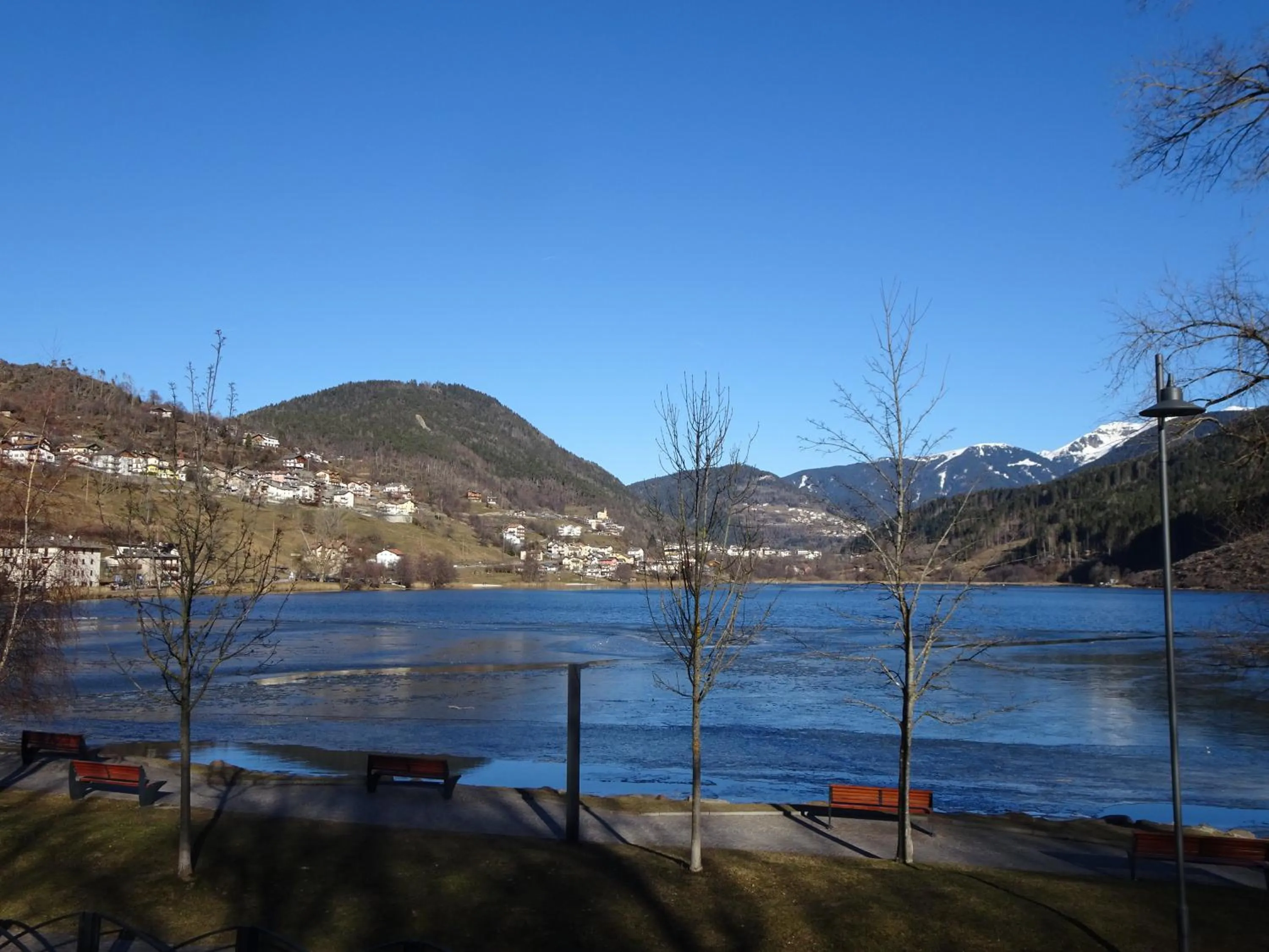 Lake view in B&B San Valentino