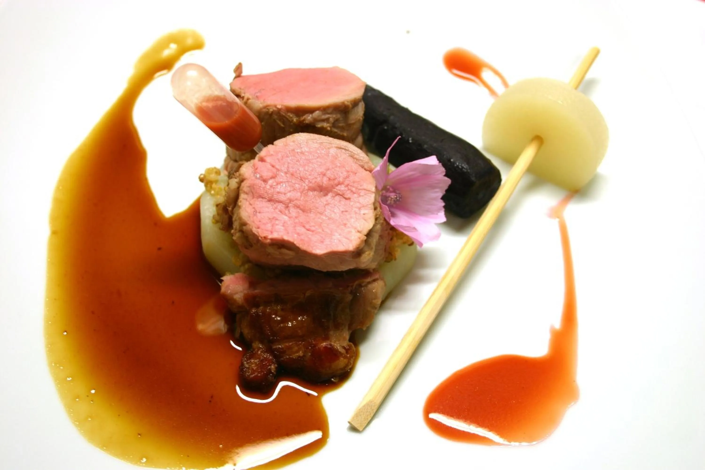 Food in Hôtel Restaurant Logis La Palette