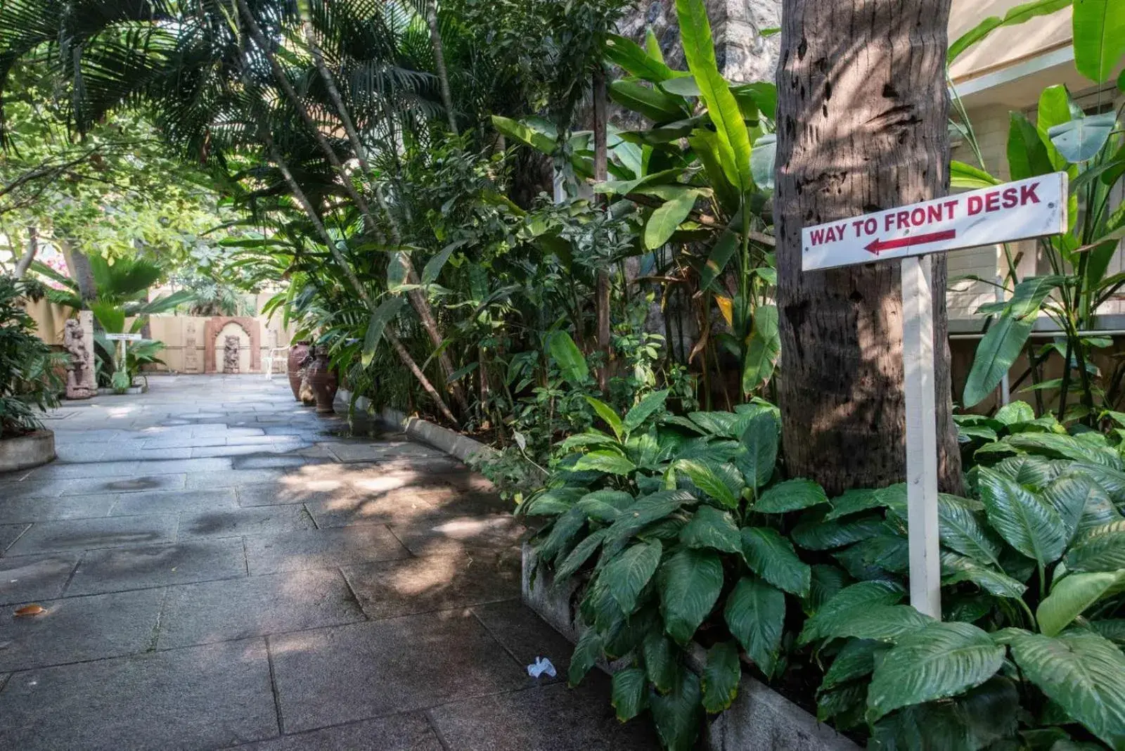 Facade/entrance in Hanu Reddy Residences Wallace Garden Facade/entrance in Hanu Reddy Residences Wallace Garden