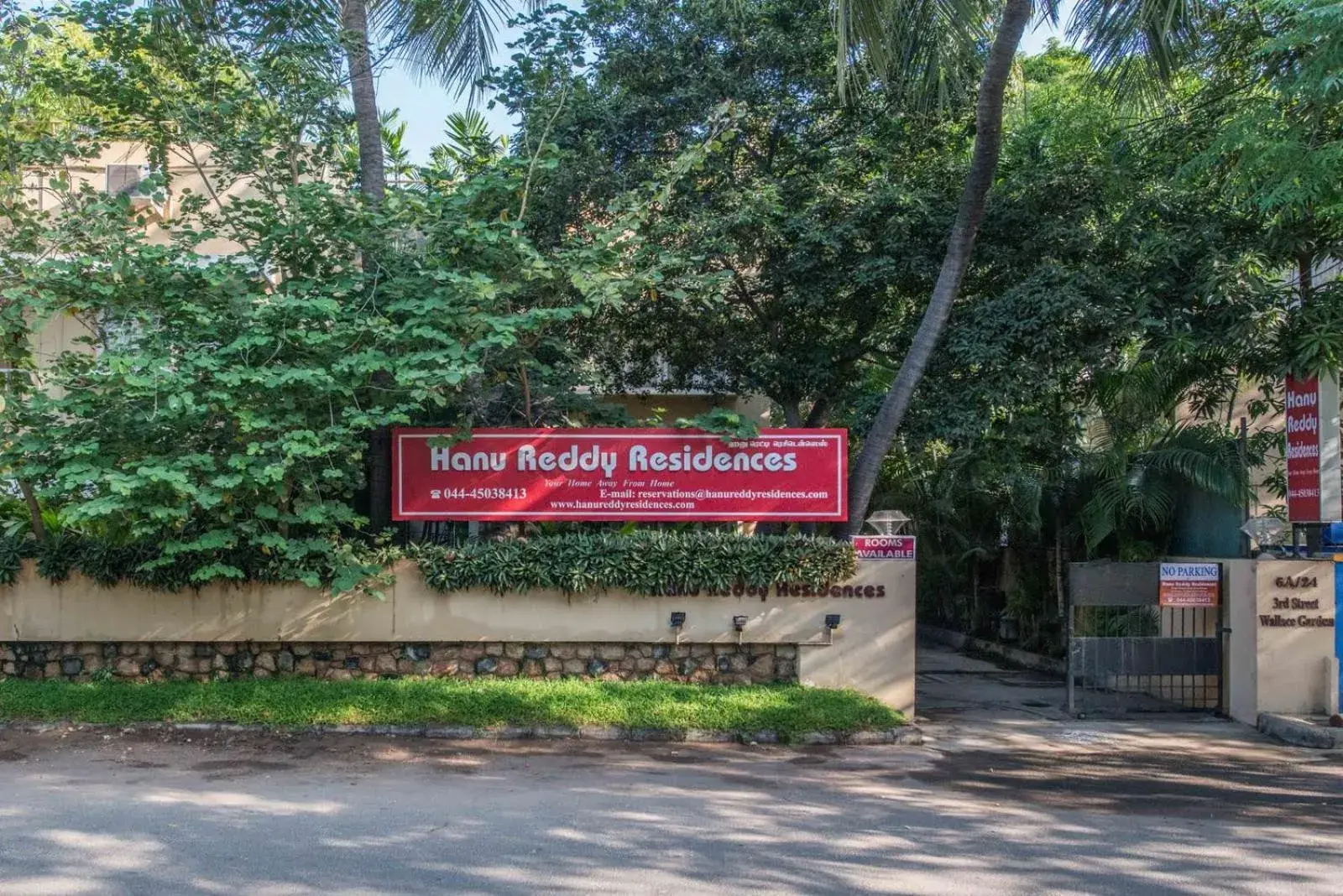 Property building in Hanu Reddy Residences Wallace Garden Property building in Hanu Reddy Residences Wallace Garden
