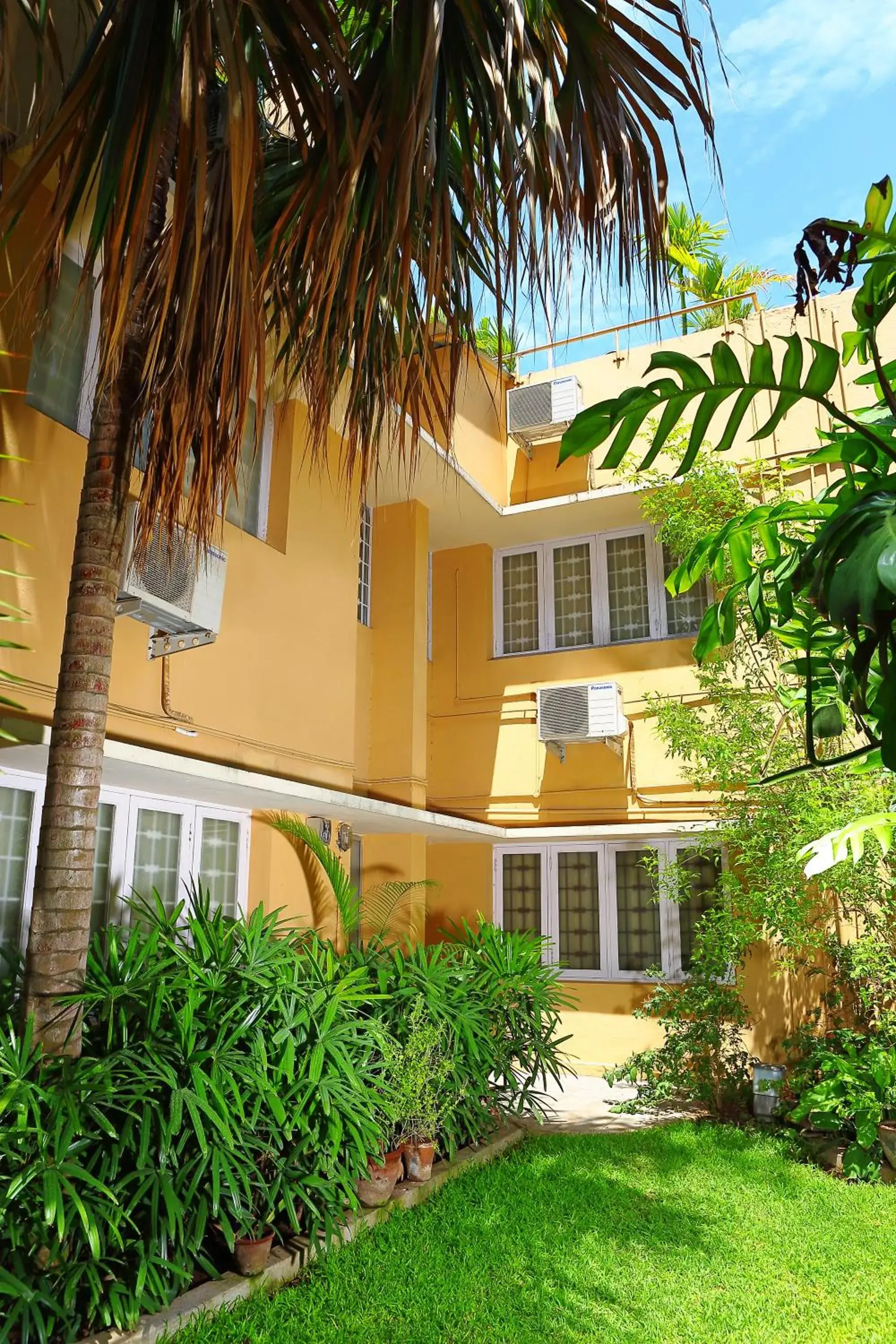 Property building in Hanu Reddy Residences Wallace Garden Property building in Hanu Reddy Residences Wallace Garden