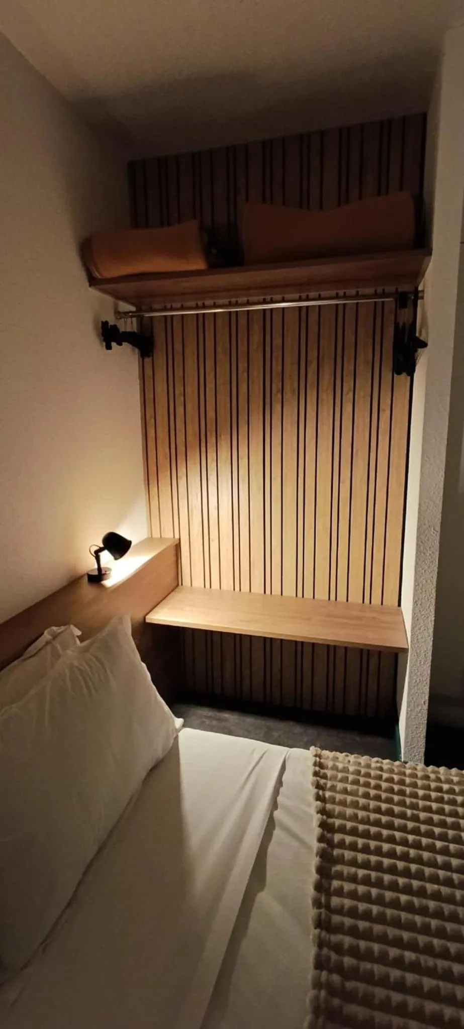 Photo of the whole room, Bed in Hotel Du Rocher