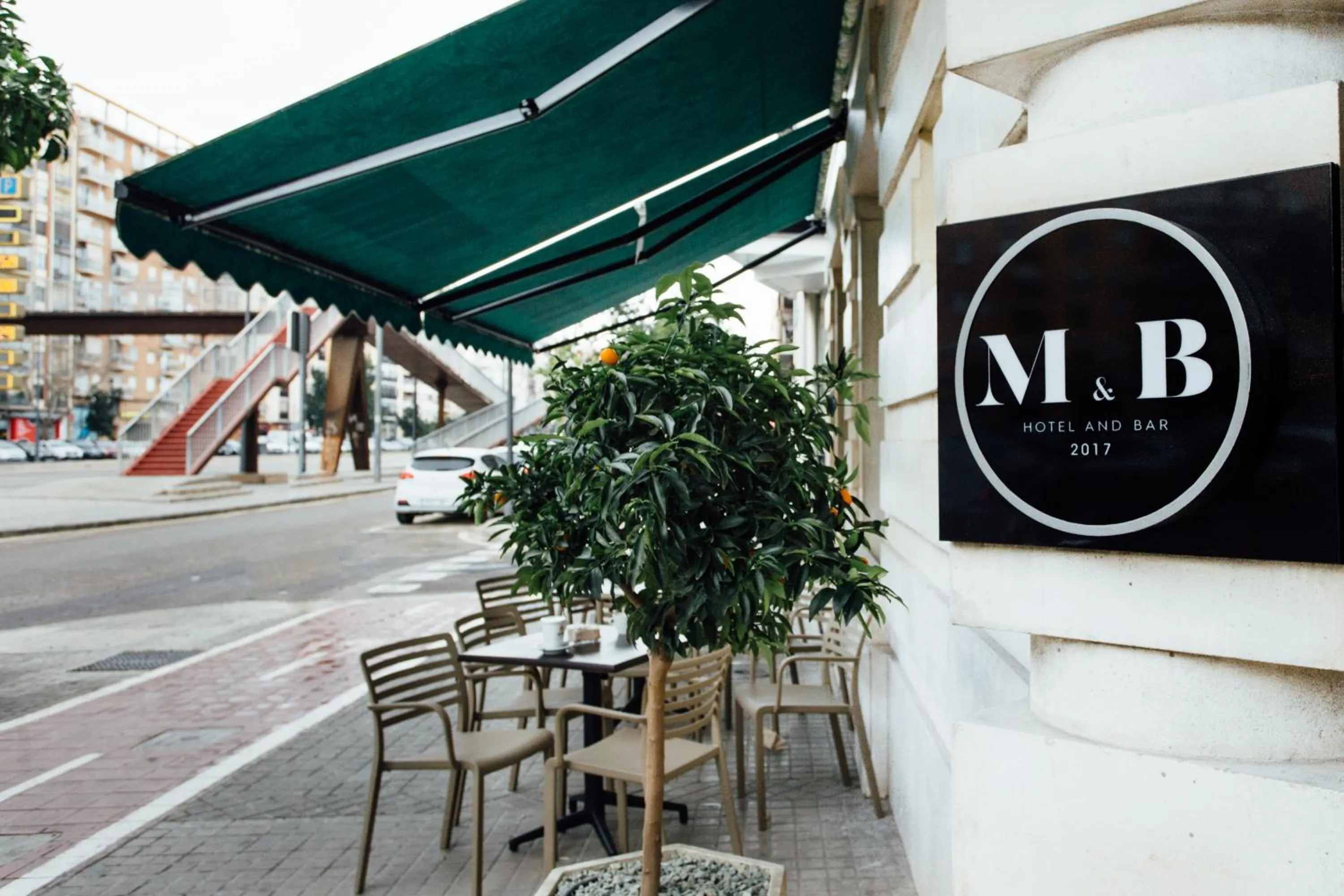 Property building in Hotel Malcom and Barret