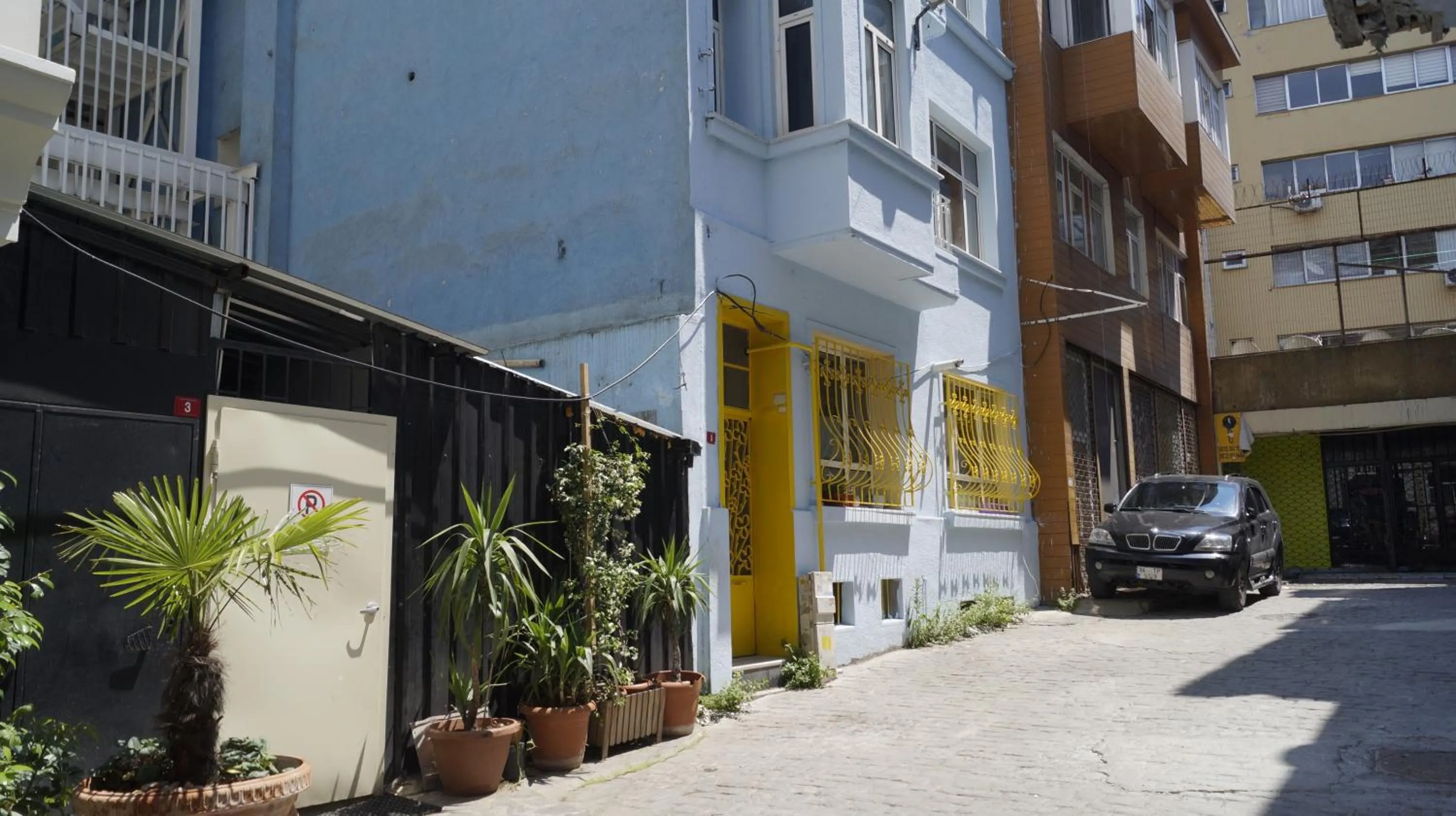 Property building in Windrose Hostel Istanbul