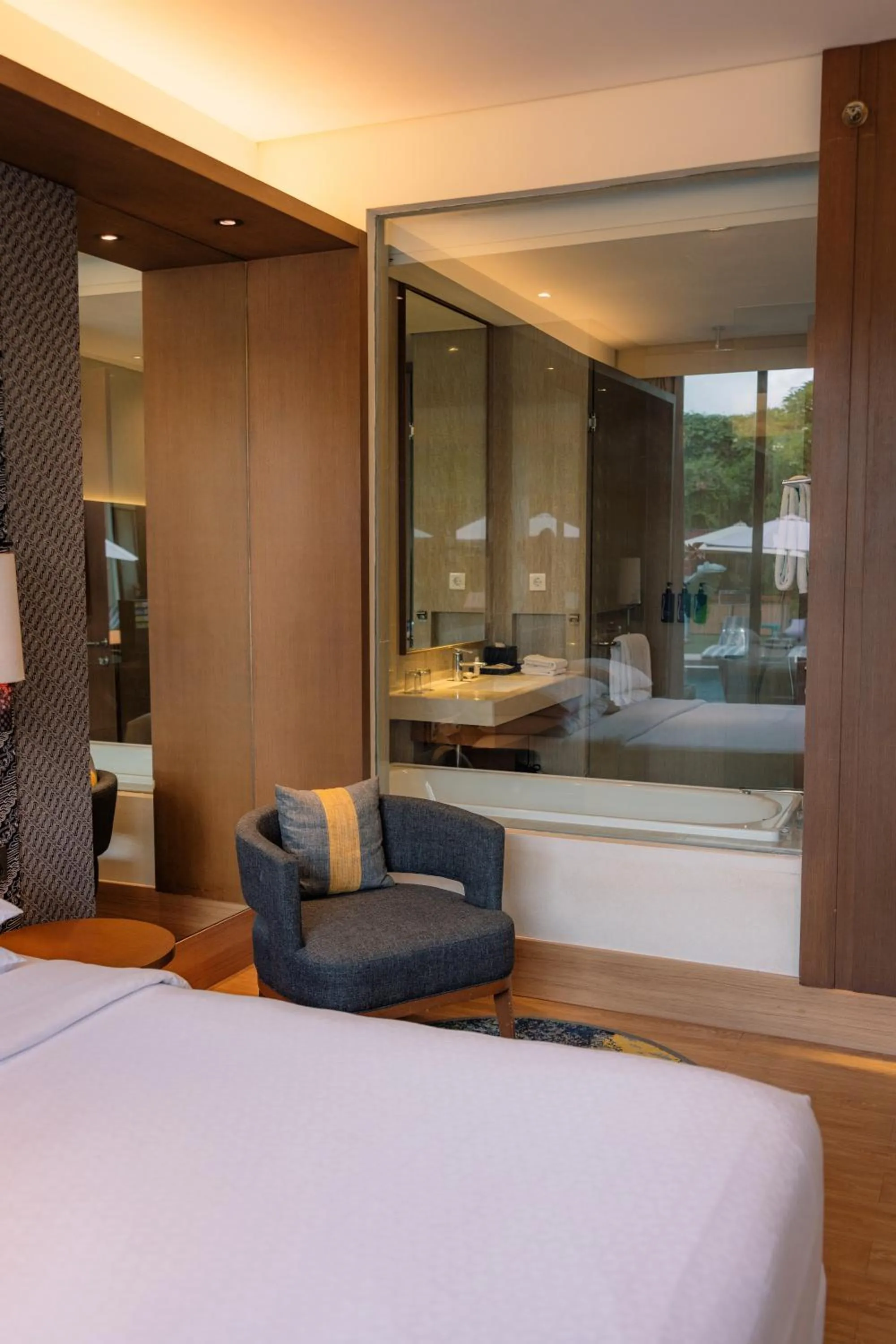 Bedroom, Bed in Four Points by Sheraton Bali, Seminyak