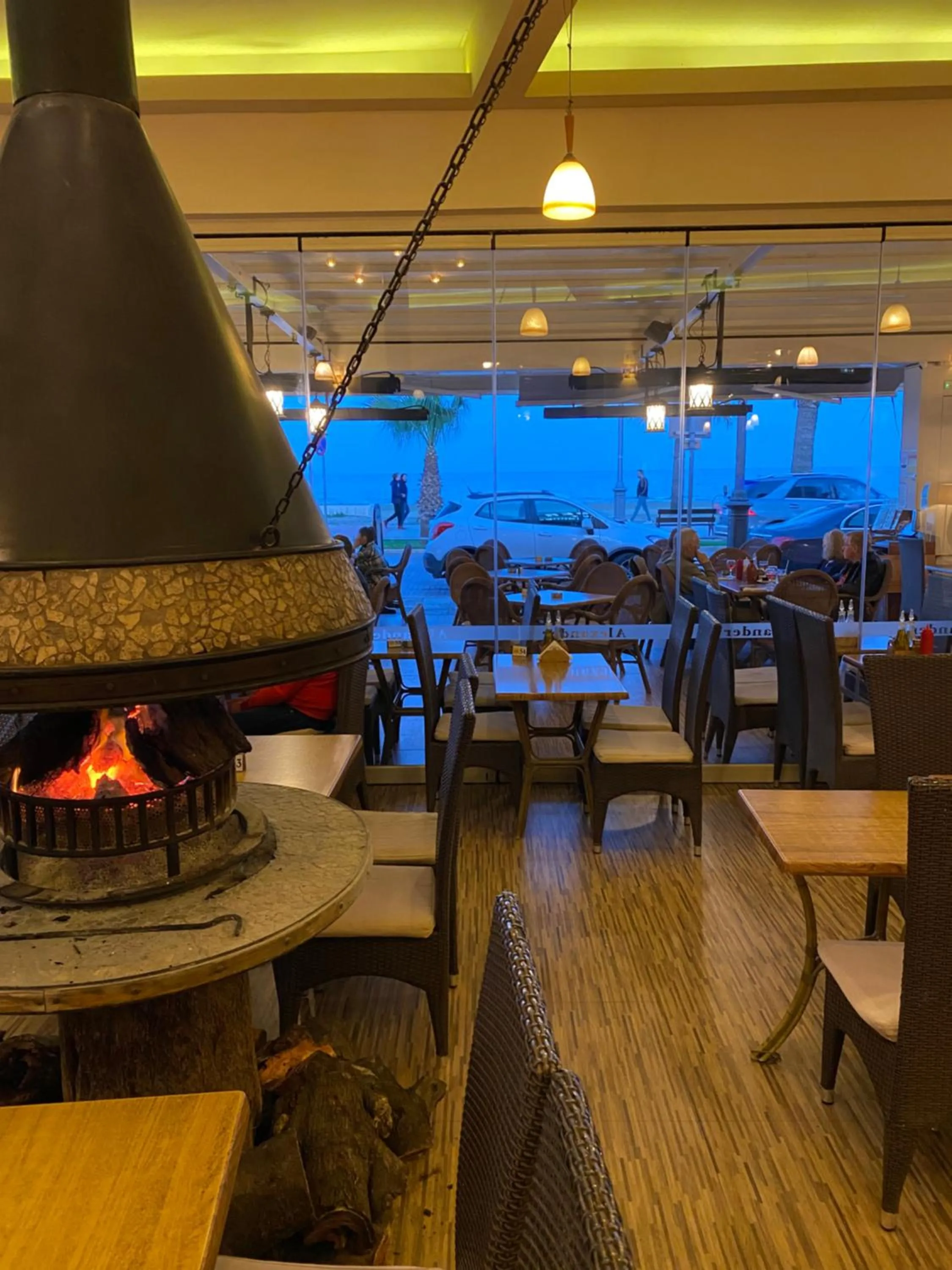 Restaurant/places to eat in Hai Hotel