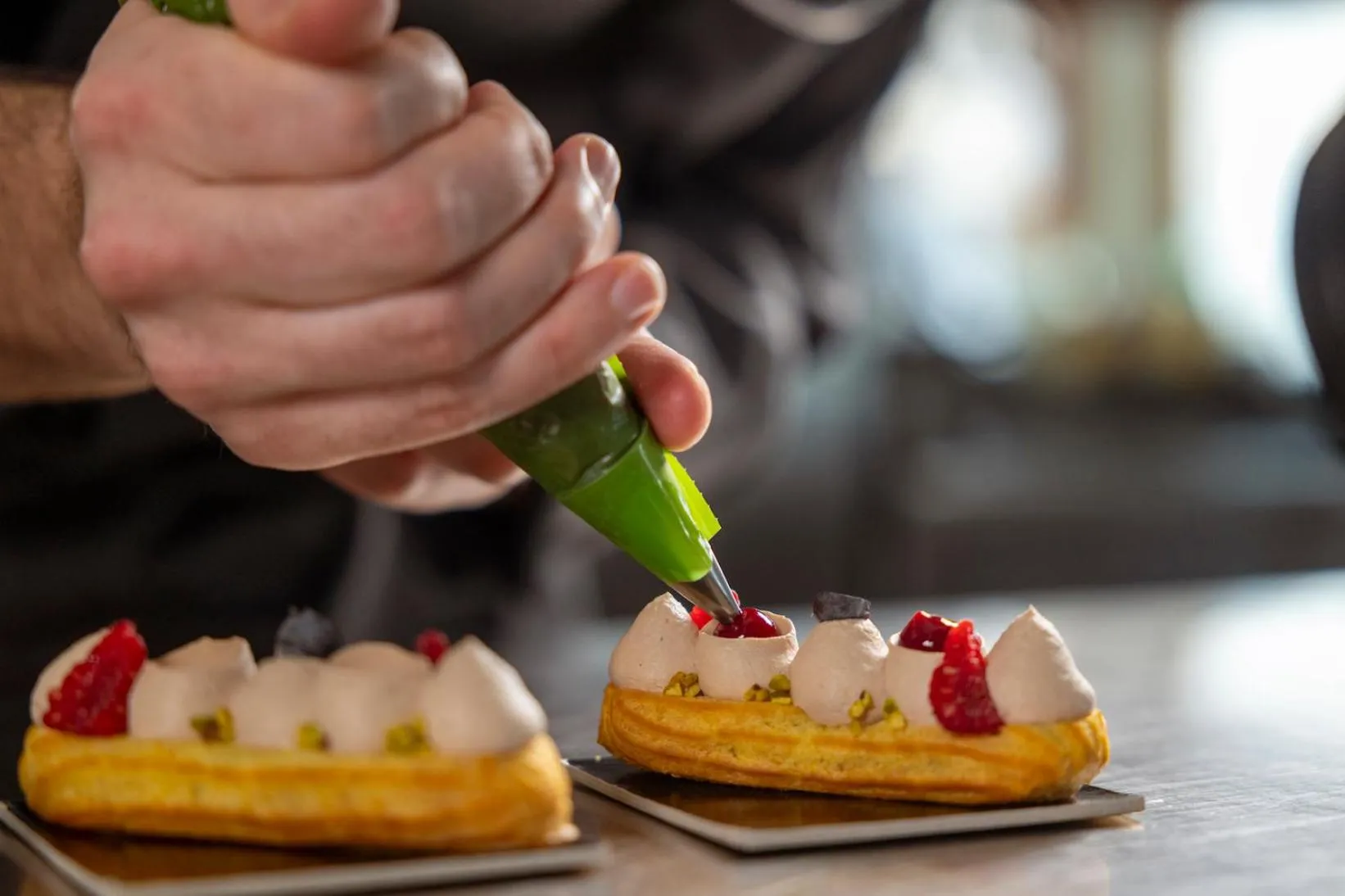 Restaurant/places to eat in Sport Hotel Cristal