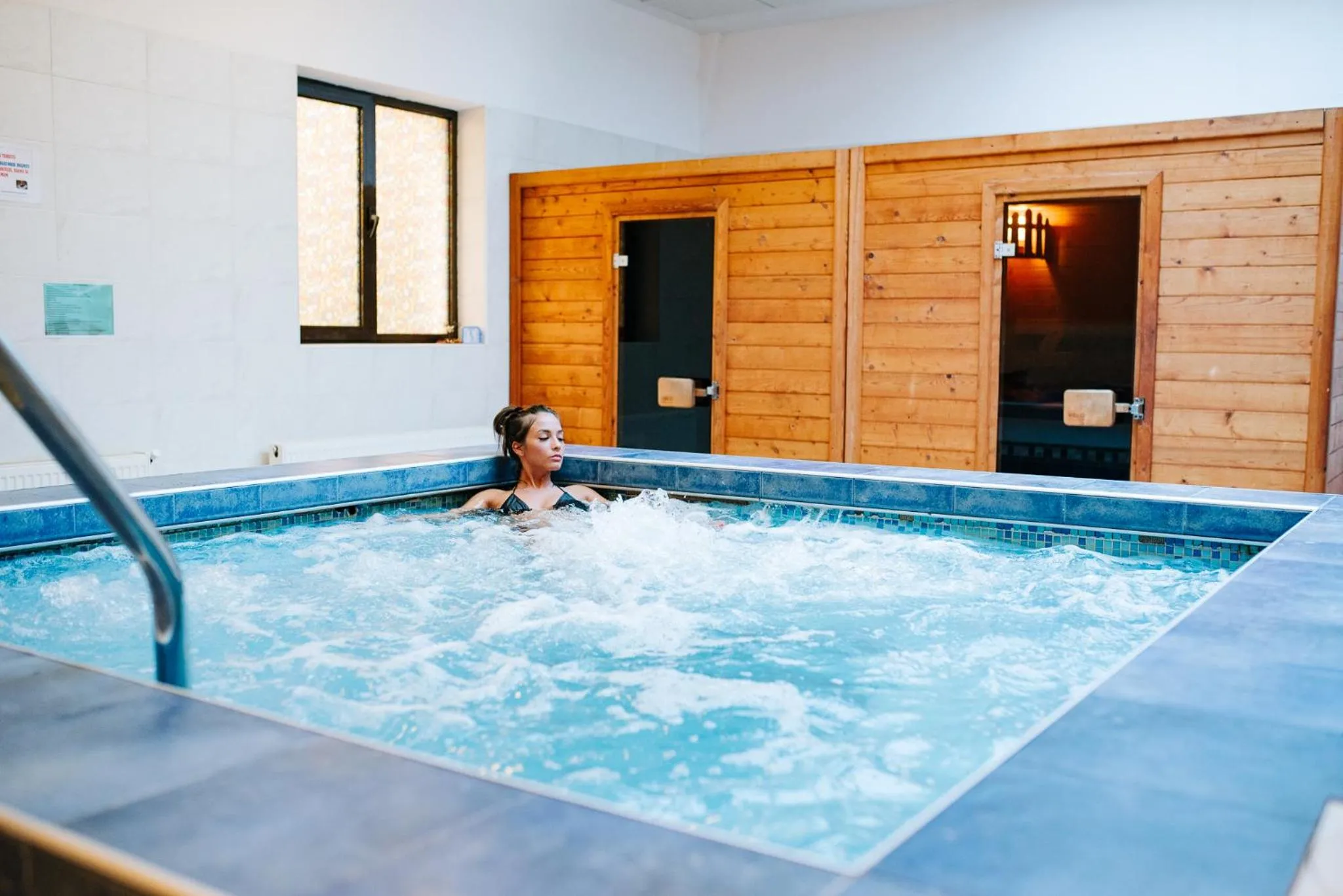 Hot Tub in Complex Balnear Cerbul