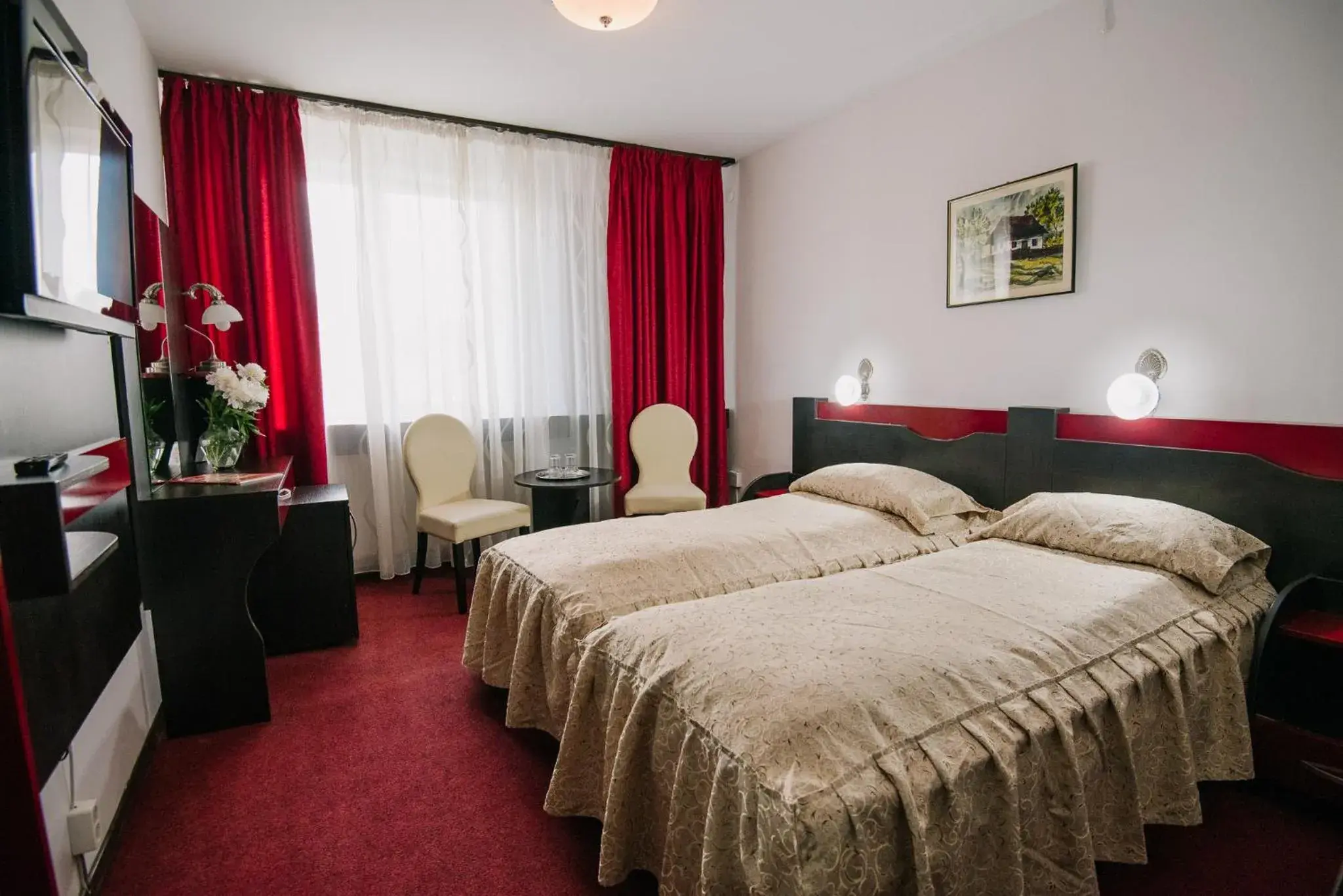 Twin Room - single occupancy in Complex Balnear Cerbul Twin Room - single occupancy in Complex Balnear Cerbul