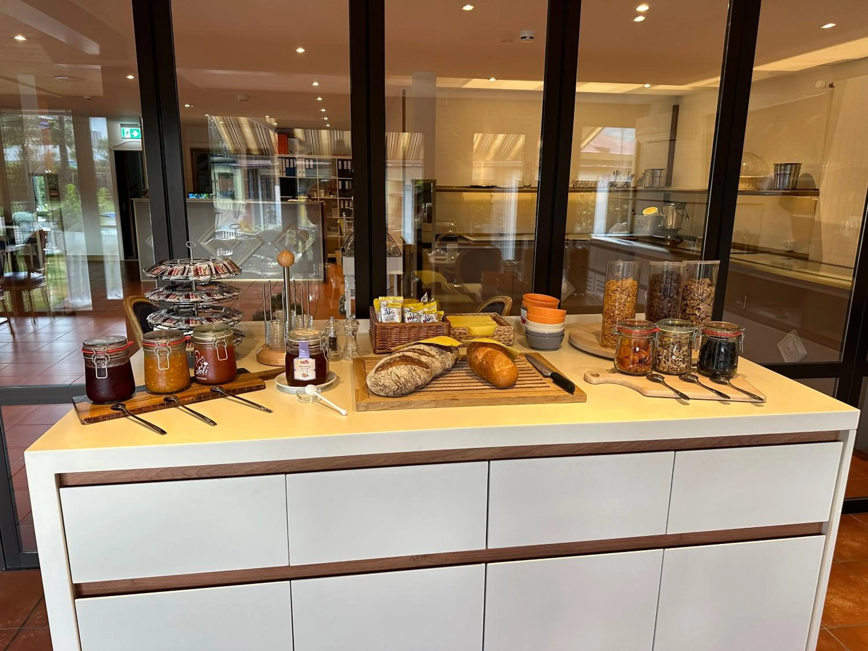 Breakfast in Hotel Tiziana