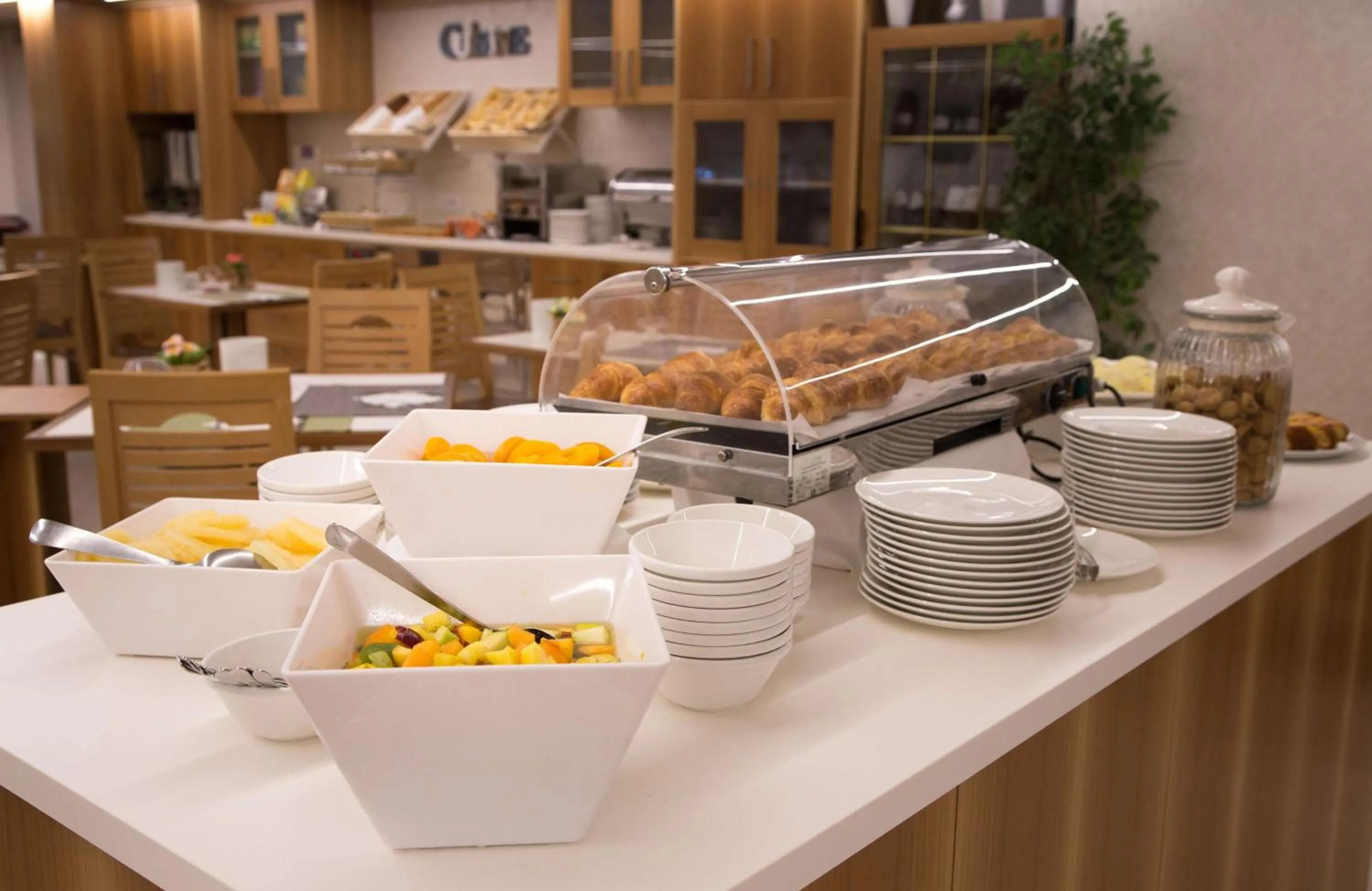 Breakfast in Best Western Hotel Adige