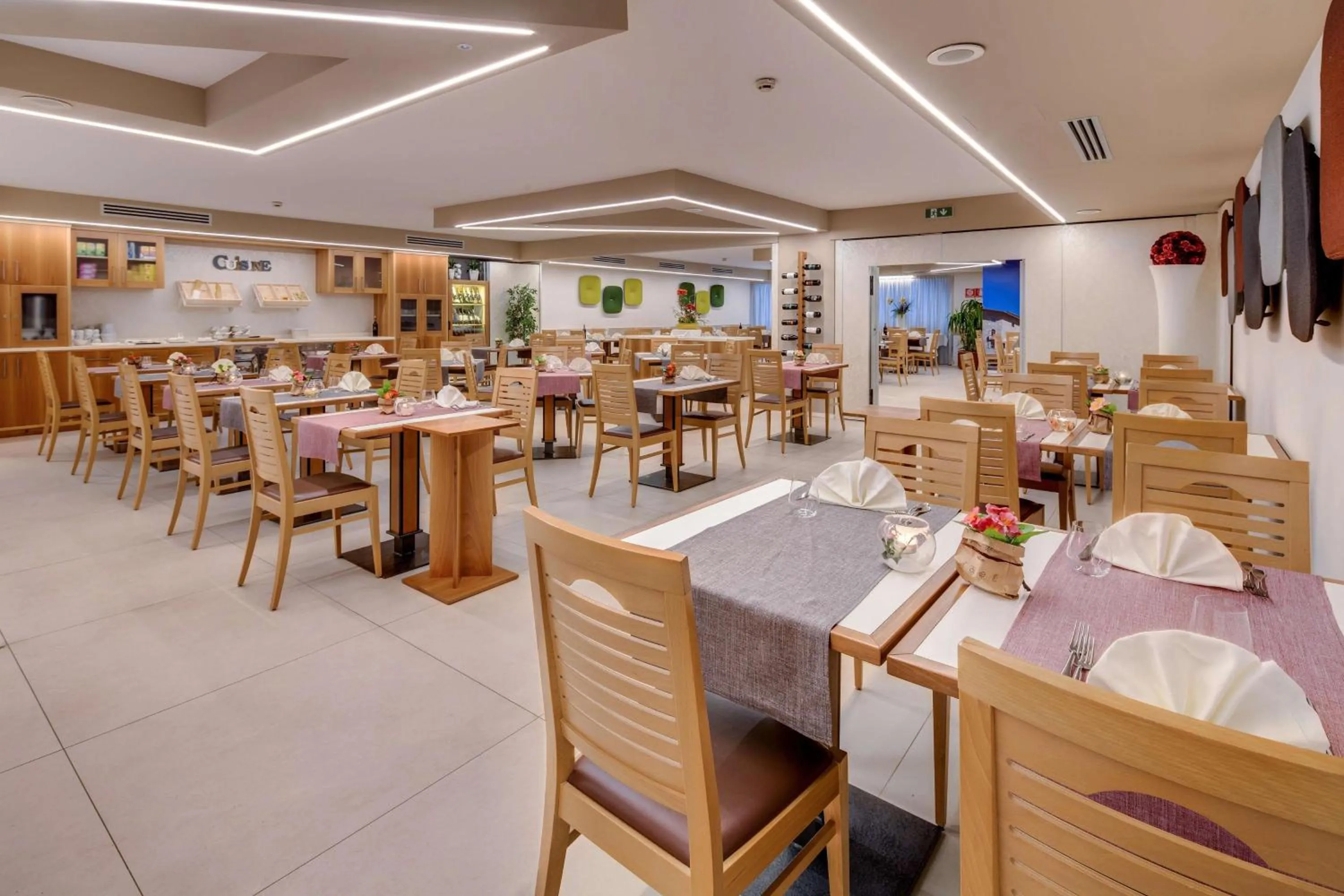 Restaurant/places to eat in Best Western Hotel Adige
