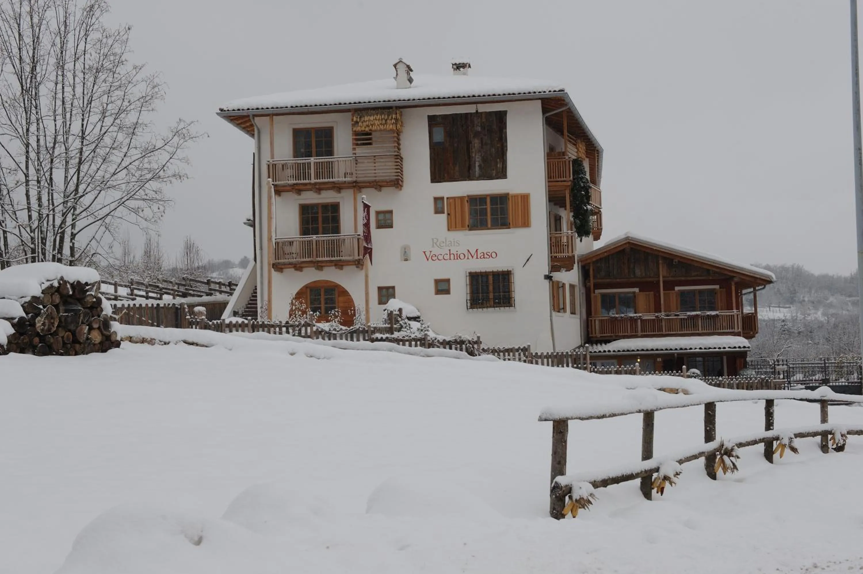Property building in Hotel Relais Vecchio Maso