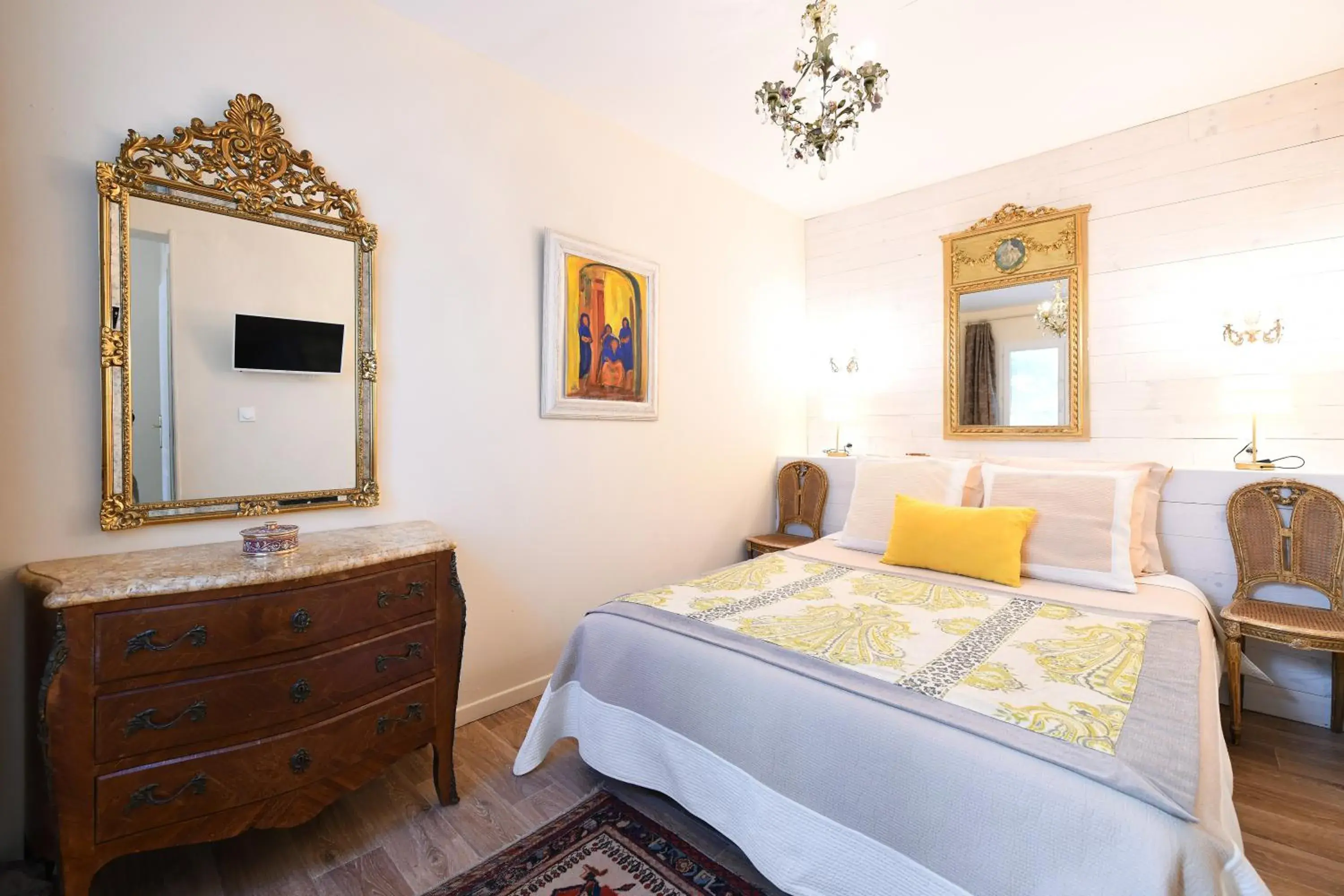 Bedroom, Bed in Campo Di Fiori, Maisons de Charme Bedroom, Bed in Campo Di Fiori, Maisons de Charme