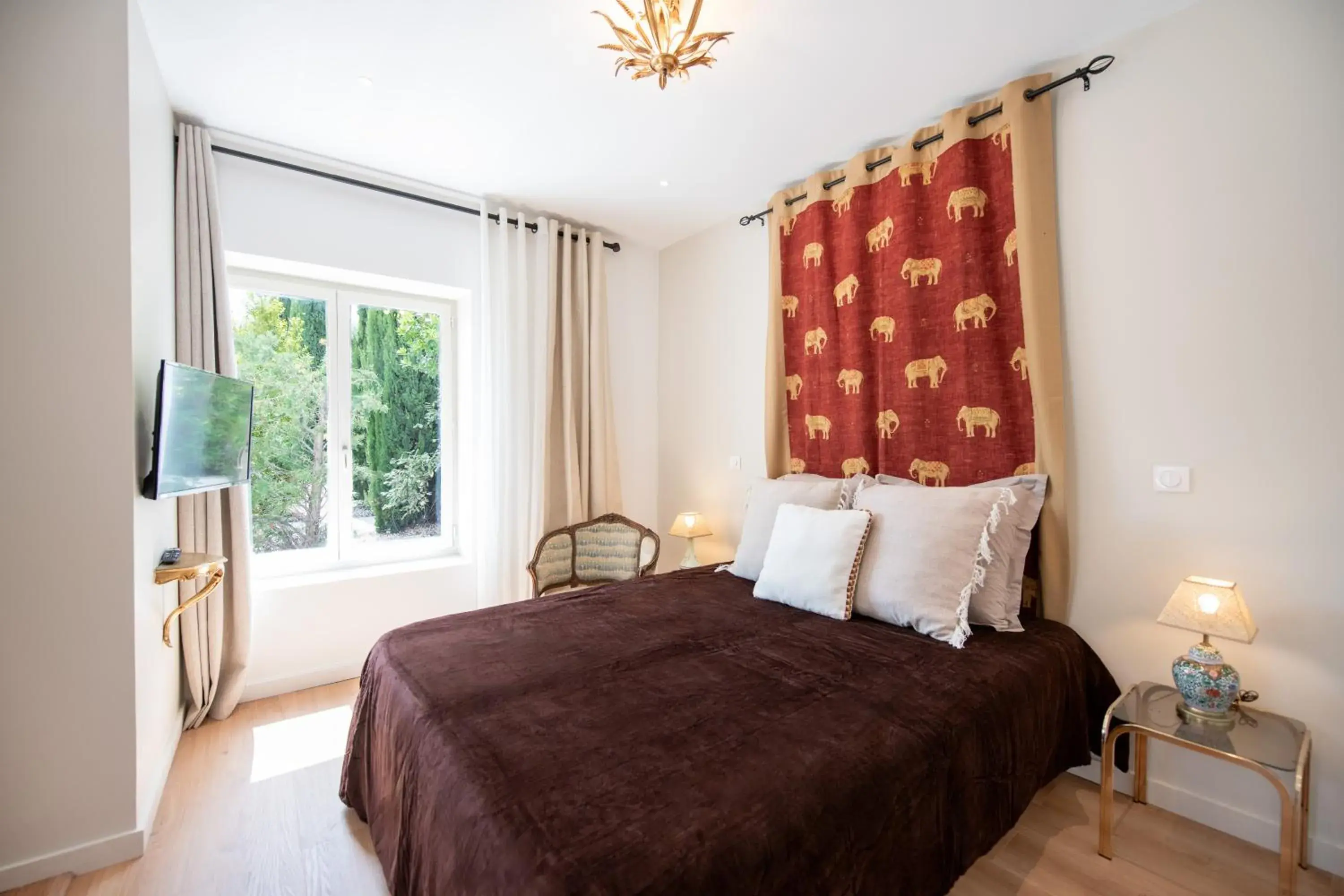 Bedroom, Bed in Campo Di Fiori, Maisons de Charme Bedroom, Bed in Campo Di Fiori, Maisons de Charme