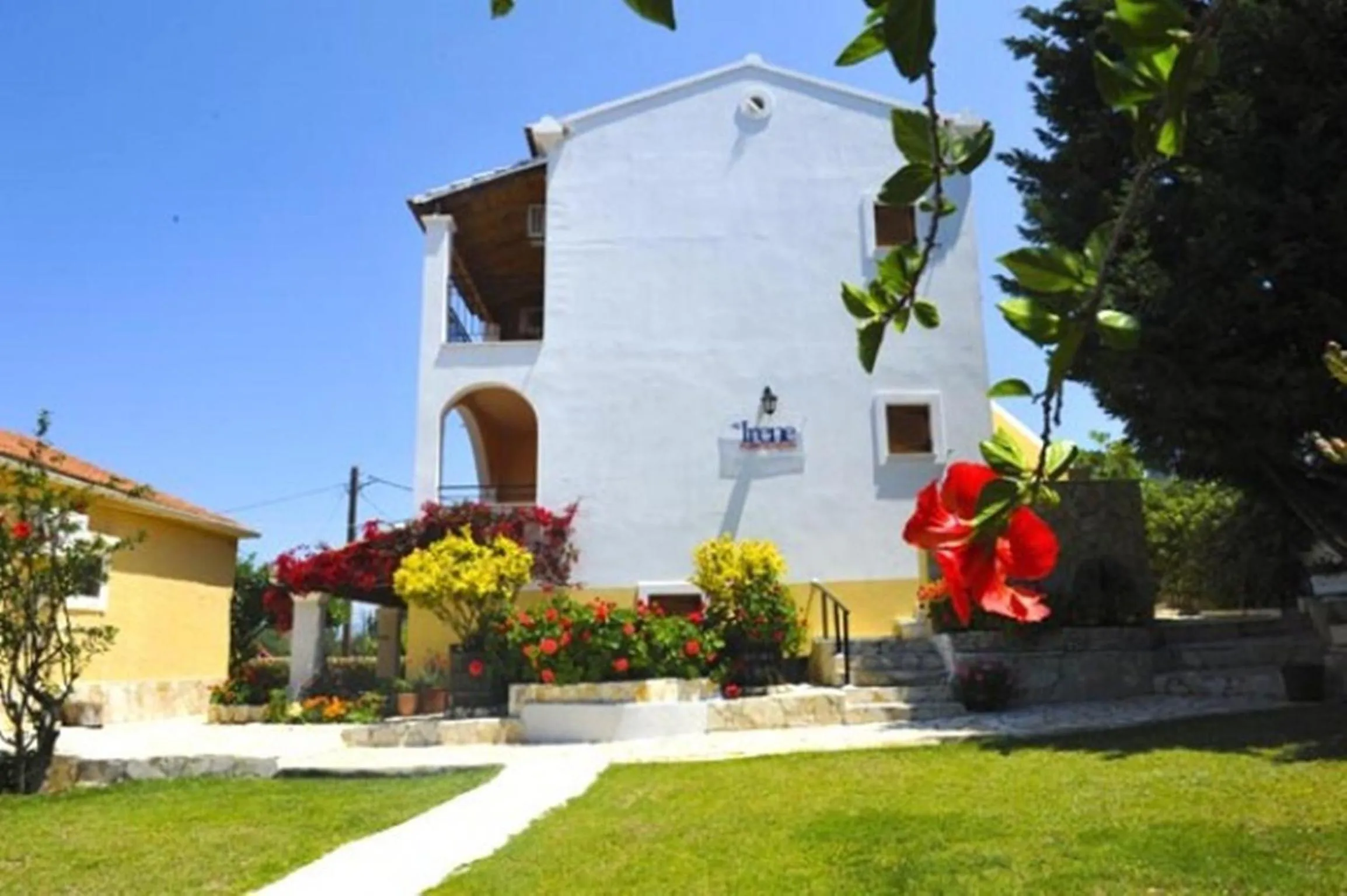 Facade/entrance in Irene Apartments