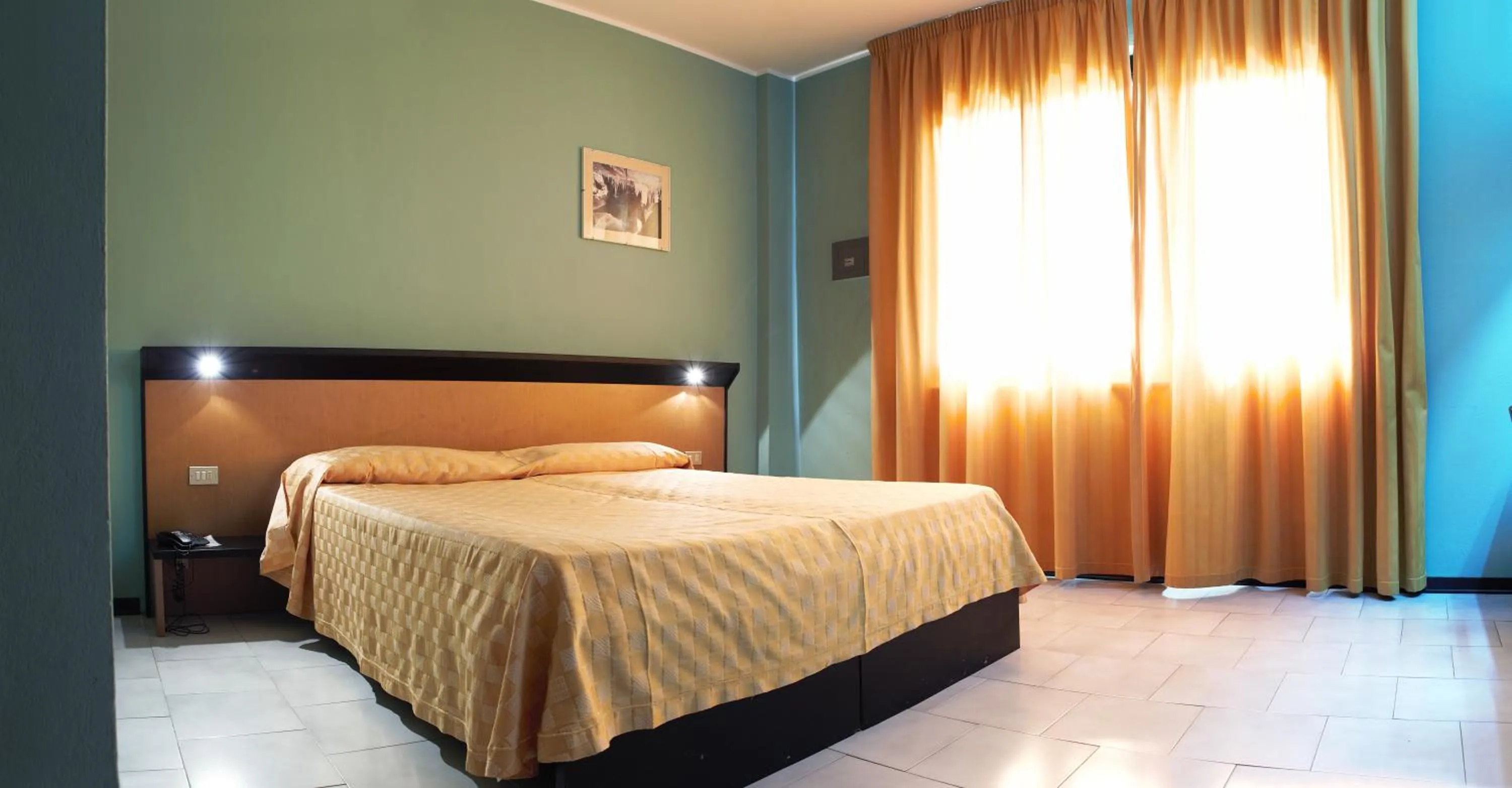 Photo of the whole room, Bed in Green Sporting Club Hotel