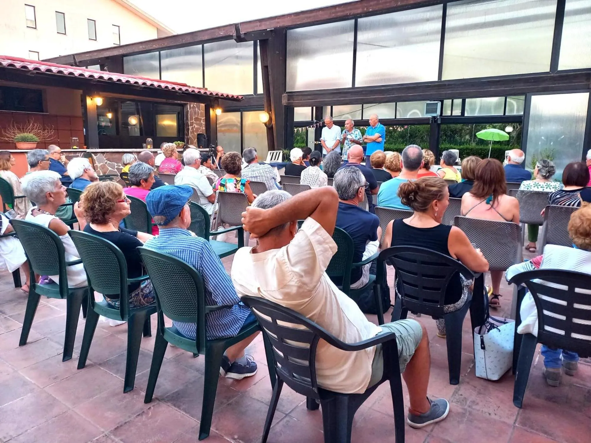 Restaurant/places to eat in Green Sporting Club Hotel