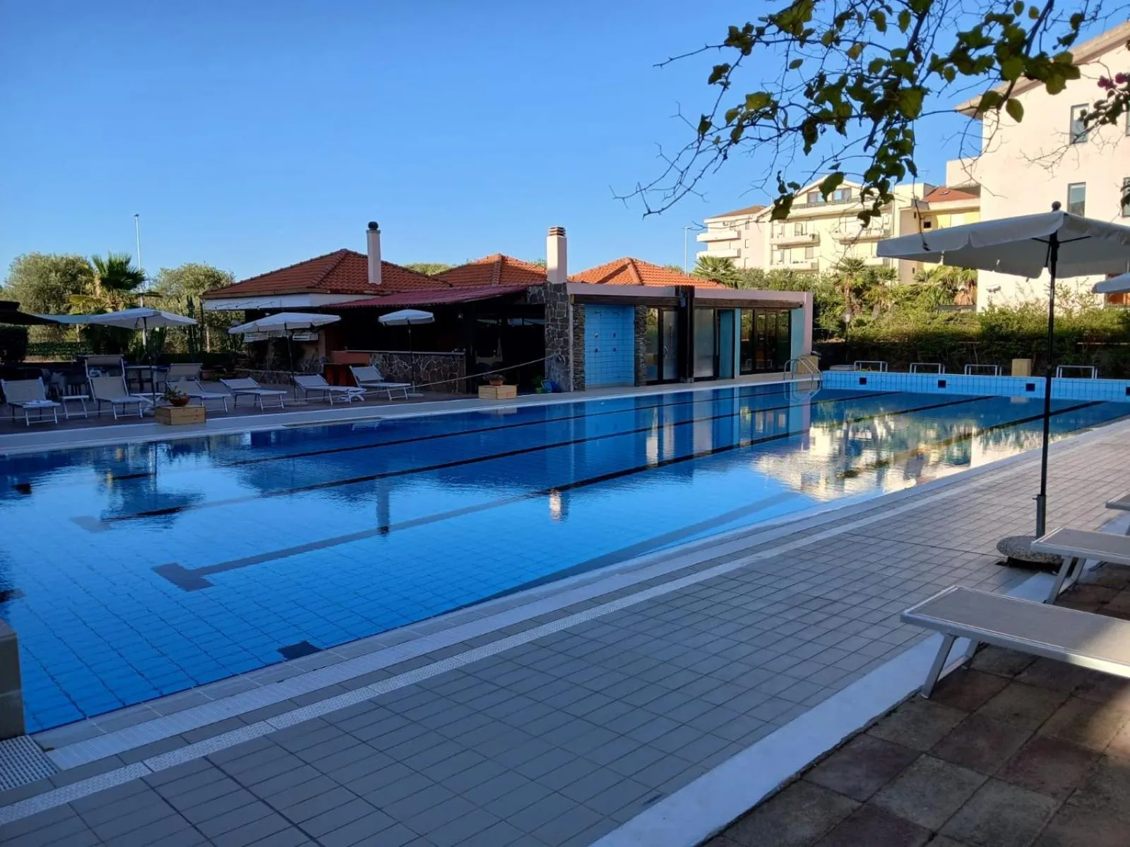 Swimming pool in Green Sporting Club Hotel