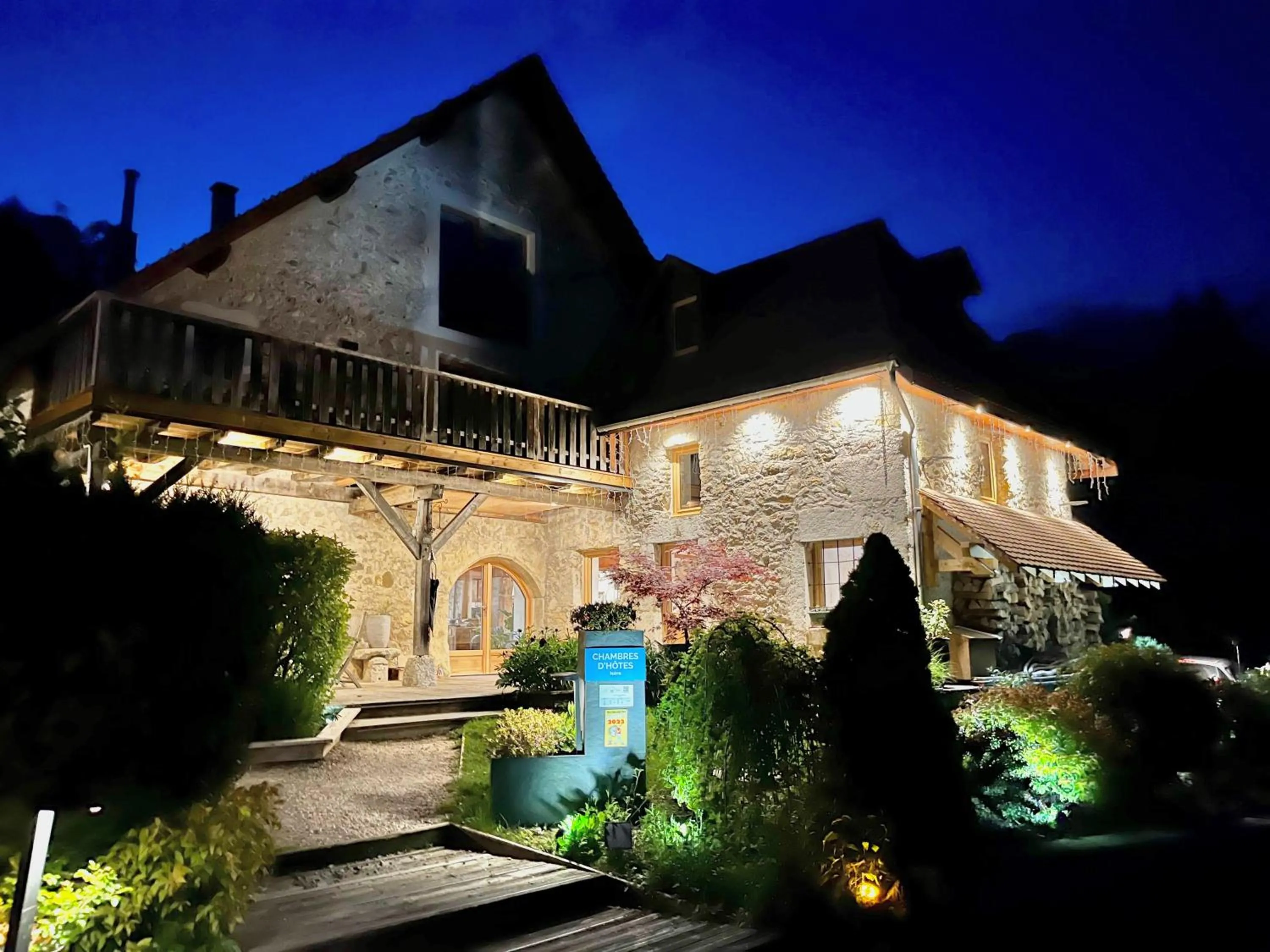 Property building in Le Valombré